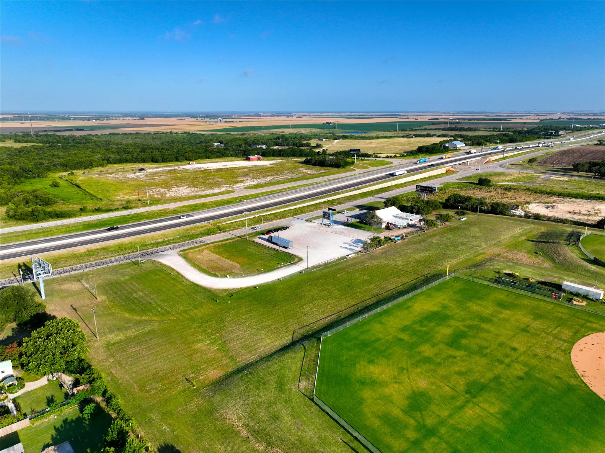 Business For Sale in Hill County , 212 S Hickory Street, Abbott, Texas 76621, 0, 0, Garage spaces, 8,351 Sqft, built in 1965, Preowned, mls#20381908, Real Estate Agent in Abbott, Homes For Sale in Hill county, Homes For Sale in Abbott, Realtor in Abbott Texas, Real Estate Brokerage Independent Realty Texas, Luminita Cordes Realtor