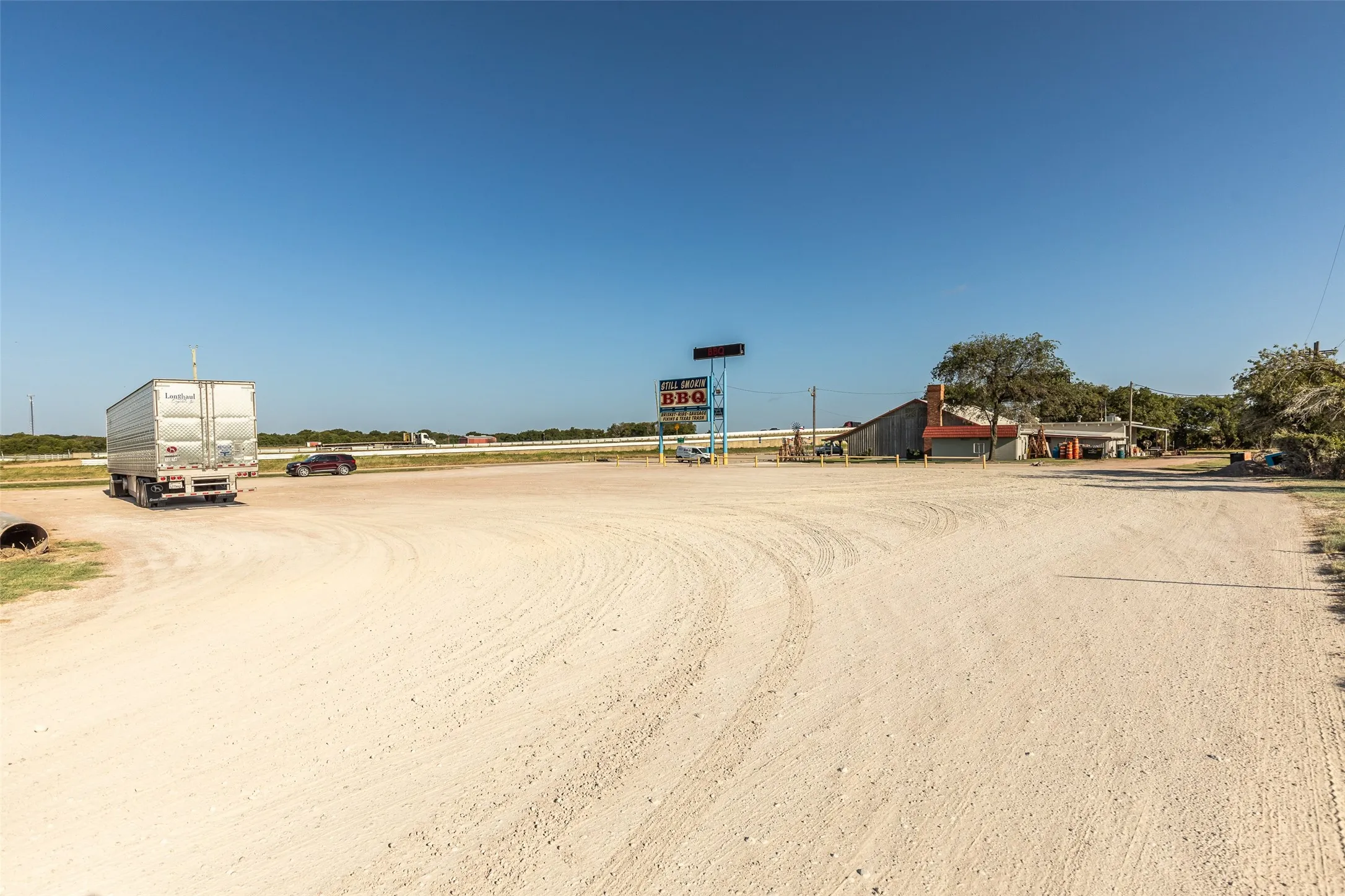 Business For Sale in Hill County , 212 S Hickory Street, Abbott, Texas 76621, 0, 0, Garage spaces, 8,351 Sqft, built in 1965, Preowned, mls#20381908, Real Estate Agent in Abbott, Homes For Sale in Hill county, Homes For Sale in Abbott, Realtor in Abbott Texas, Real Estate Brokerage Independent Realty Texas, Luminita Cordes Realtor
