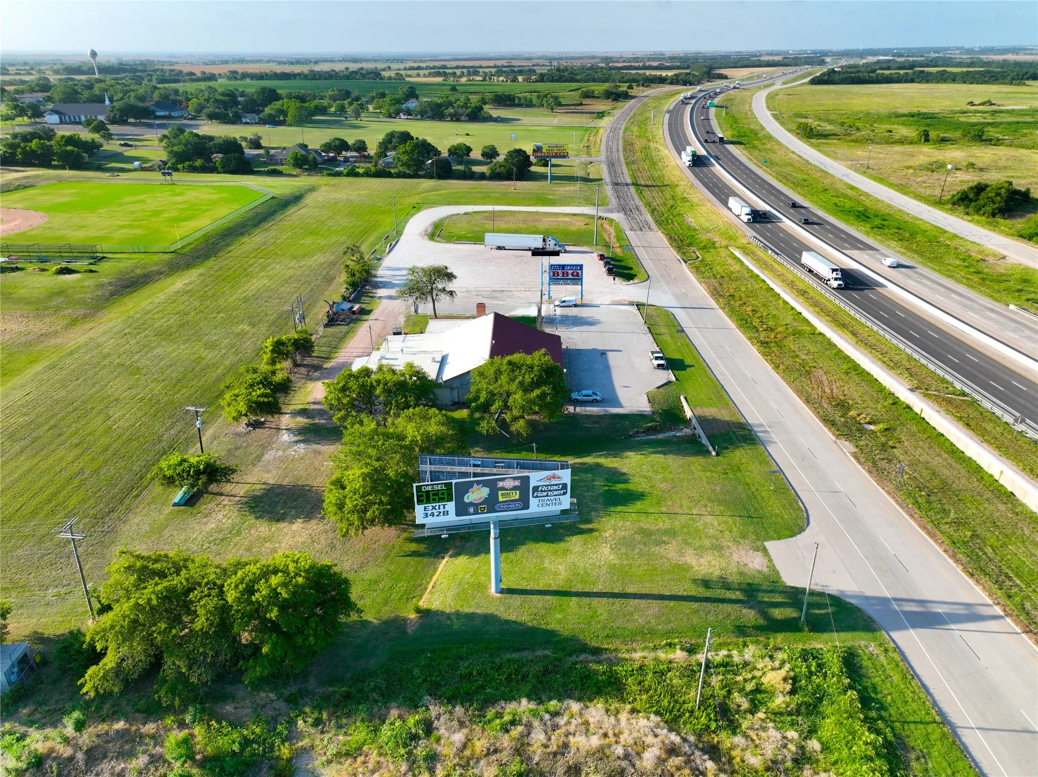 Business For Sale in Hill County , 212 S Hickory Street, Abbott, Texas 76621, 0, 0, Garage spaces, 8,351 Sqft, built in 1965, Preowned, mls#20381908, Real Estate Agent in Abbott, Homes For Sale in Hill county, Homes For Sale in Abbott, Realtor in Abbott Texas, Real Estate Brokerage Independent Realty Texas, Luminita Cordes Realtor