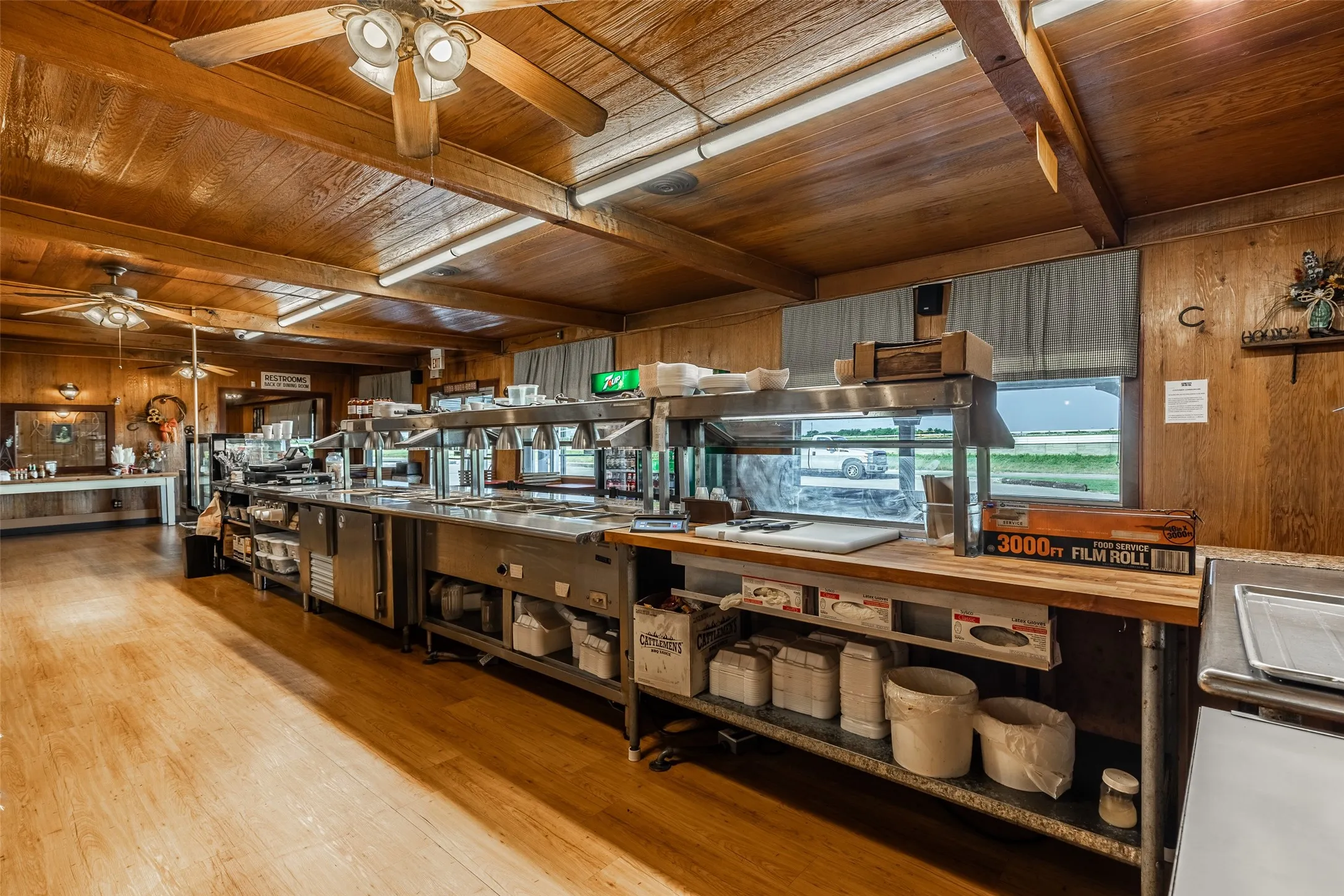 Business For Sale in Hill County , 212 S Hickory Street, Abbott, Texas 76621, 0, 0, Garage spaces, 8,351 Sqft, built in 1965, Preowned, mls#20381908, Real Estate Agent in Abbott, Homes For Sale in Hill county, Homes For Sale in Abbott, Realtor in Abbott Texas, Real Estate Brokerage Independent Realty Texas, Luminita Cordes Realtor