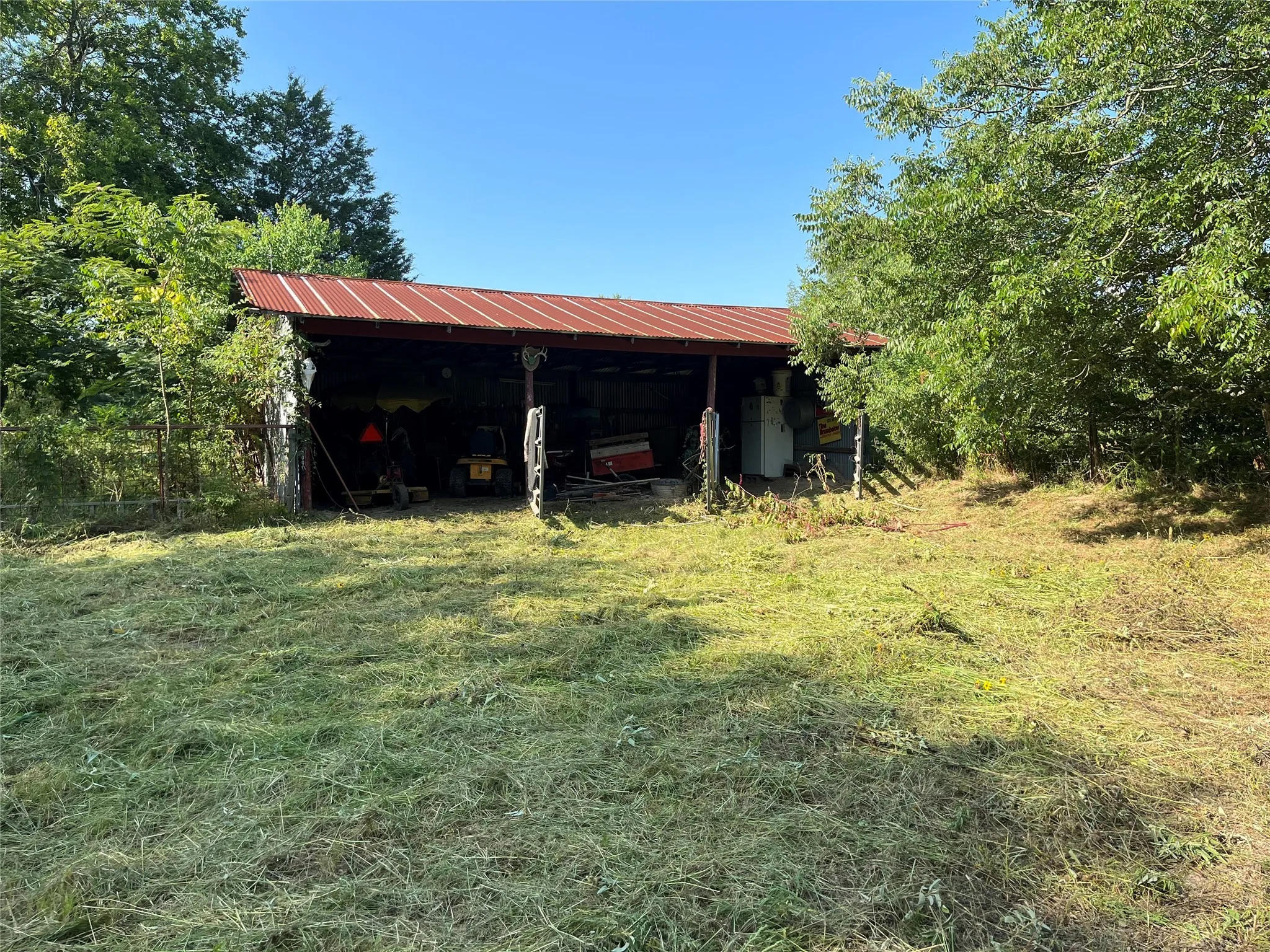 Pole Barn Exterior Whole