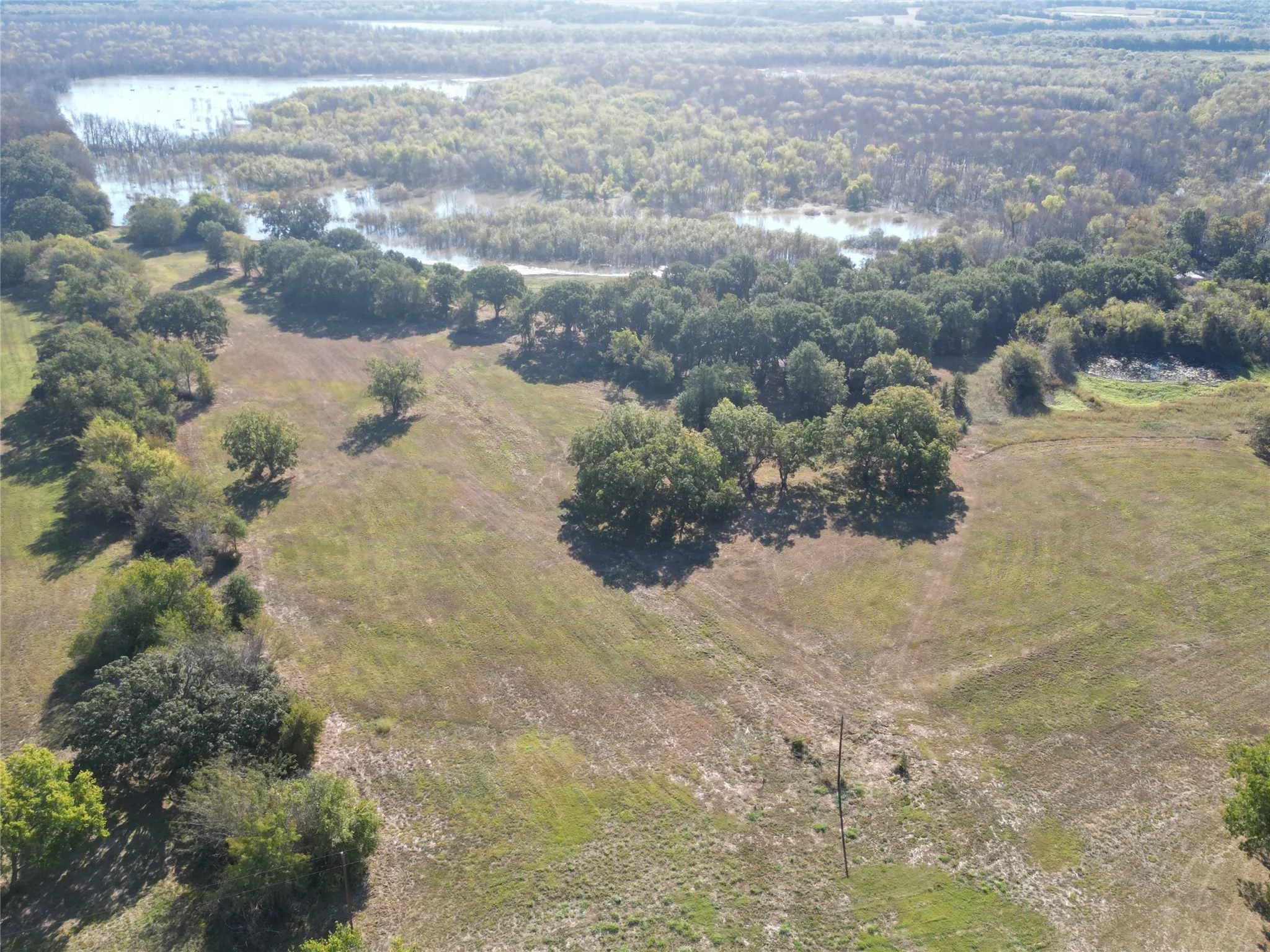 Ranch For Sale in Fannin County , 2102 County Road 2610, Bonham, Texas 75418, 0, 0, Garage spaces, 0 Sqft, built in 1965, mls#20399154, Real Estate Agent in Bonham, Homes For Sale in Fannin county, Homes For Sale in Bonham, Realtor in Bonham Texas, Real Estate Brokerage Independent Realty Texas, Luminita Cordes Realtor