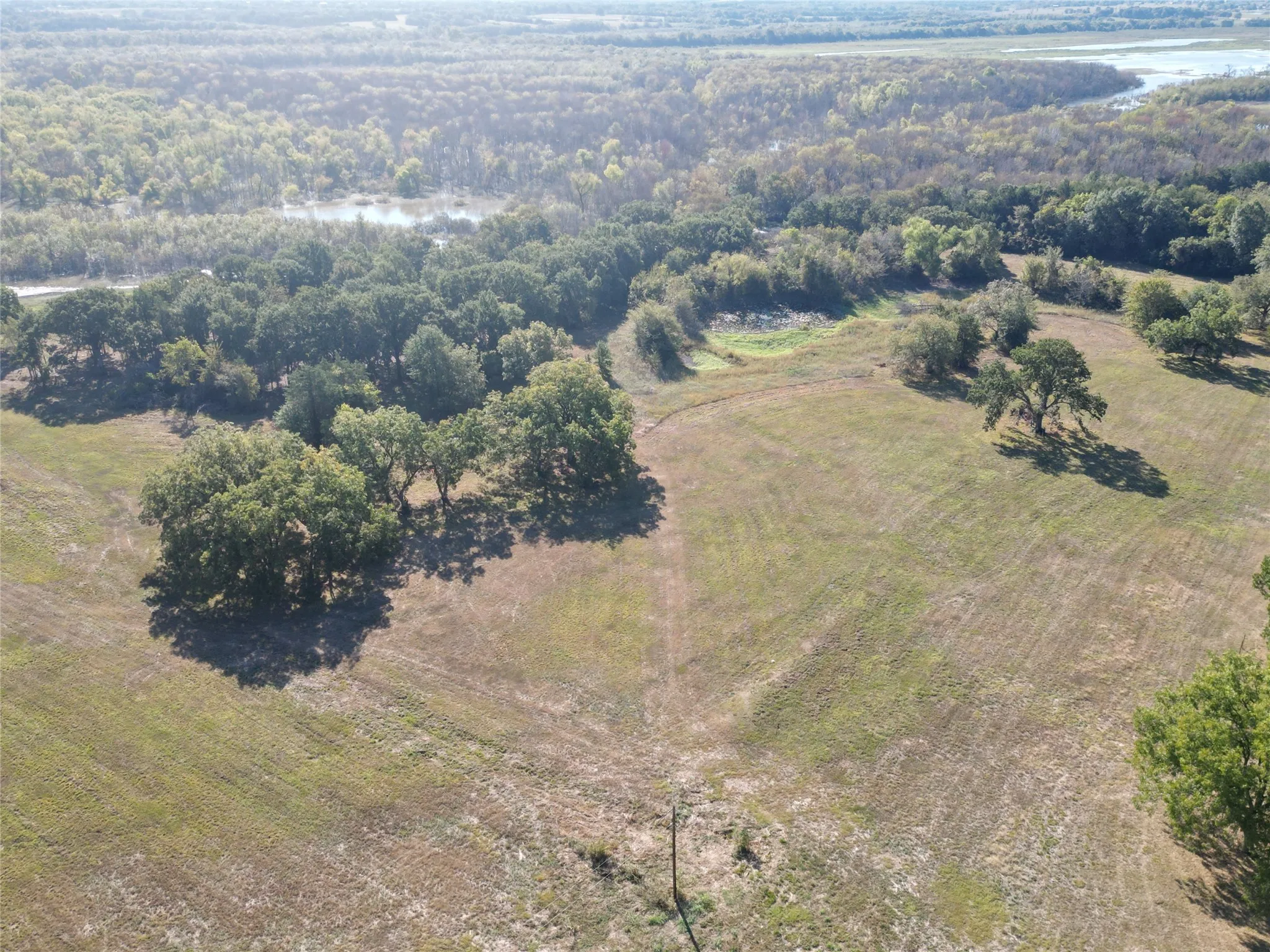 Ranch For Sale in Fannin County , 2102 County Road 2610, Bonham, Texas 75418, 0, 0, Garage spaces, 0 Sqft, built in 1965, mls#20399154, Real Estate Agent in Bonham, Homes For Sale in Fannin county, Homes For Sale in Bonham, Realtor in Bonham Texas, Real Estate Brokerage Independent Realty Texas, Luminita Cordes Realtor