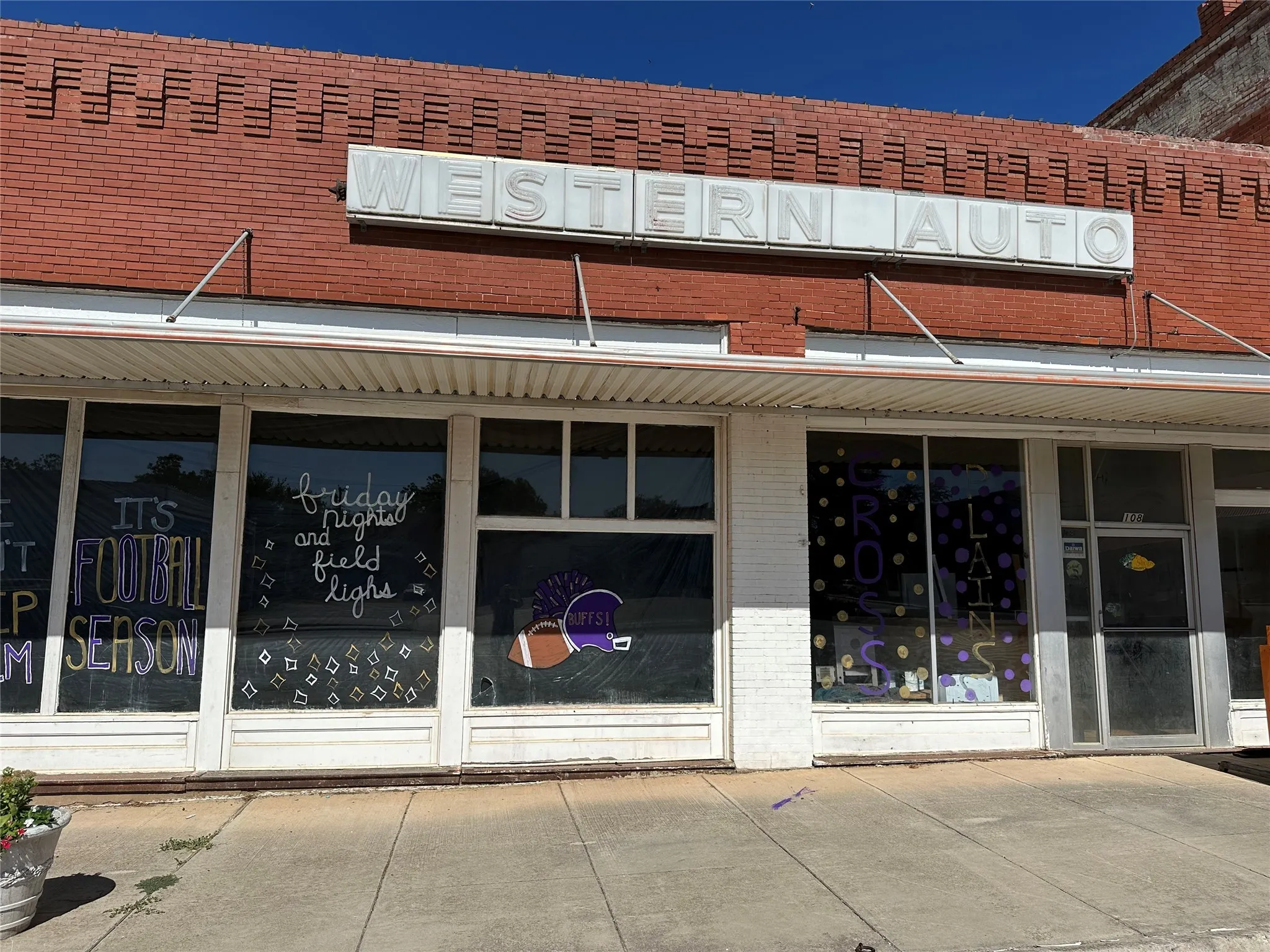 Retail For Sale in Callahan County , TBD S Main Street, Cross Plains, Texas 76443, 0, 0, Garage spaces, 0 Sqft, built in 1920, Preowned, Price $59,000, mls#20400808, Real Estate Agent in Cross Plains, Homes For Sale in Callahan county, Homes For Sale in Cross Plains, Realtor in Cross Plains Texas, Real Estate Brokerage Independent Realty Texas, Luminita Cordes Realtor