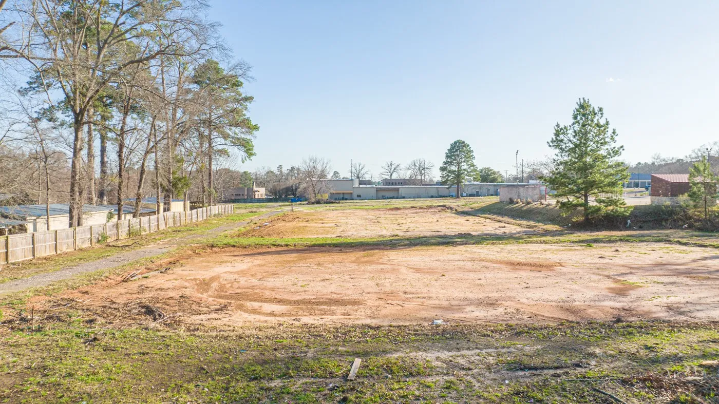 Unimproved Land For Sale in Gregg County , 2100 Judson Road, Longview, Texas 75605, 0, 0, Garage spaces, 0 Sqft, built in 0, Price $2,475,000, mls#20405121, Real Estate Agent in Longview, Homes For Sale in Gregg county, Homes For Sale in Longview, Realtor in Longview Texas, Real Estate Brokerage Independent Realty Texas, Luminita Cordes Realtor