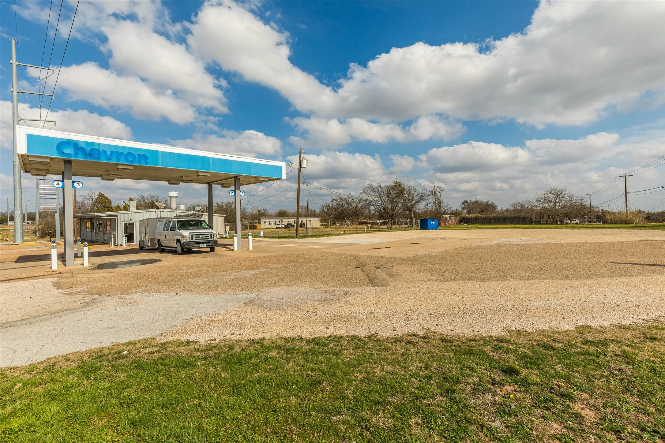Retail For Sale in Mc Lennan County , 607 N Old Temple Road, Hewitt, Texas 76643, 0, 0, Garage spaces, 0 Sqft, built in 1970, Preowned, Price $629,000, mls#20411187, Real Estate Agent in Hewitt, Homes For Sale in Mc Lennan county, Homes For Sale in Hewitt, Realtor in Hewitt Texas, Real Estate Brokerage Independent Realty Texas, Luminita Cordes Realtor