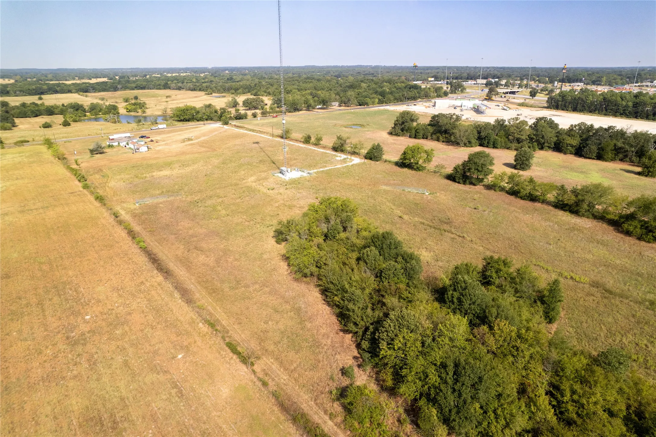 Improved Land For Sale in Van Zandt County , 151 Fm 314, Van, Texas 75790, 0, 0, Garage spaces, 0 Sqft, built in 1985, Price $1,399,407, mls#20420723, Real Estate Agent in Van, Homes For Sale in Van Zandt county, Homes For Sale in Van, Realtor in Van Texas, Real Estate Brokerage Independent Realty Texas, Luminita Cordes Realtor
