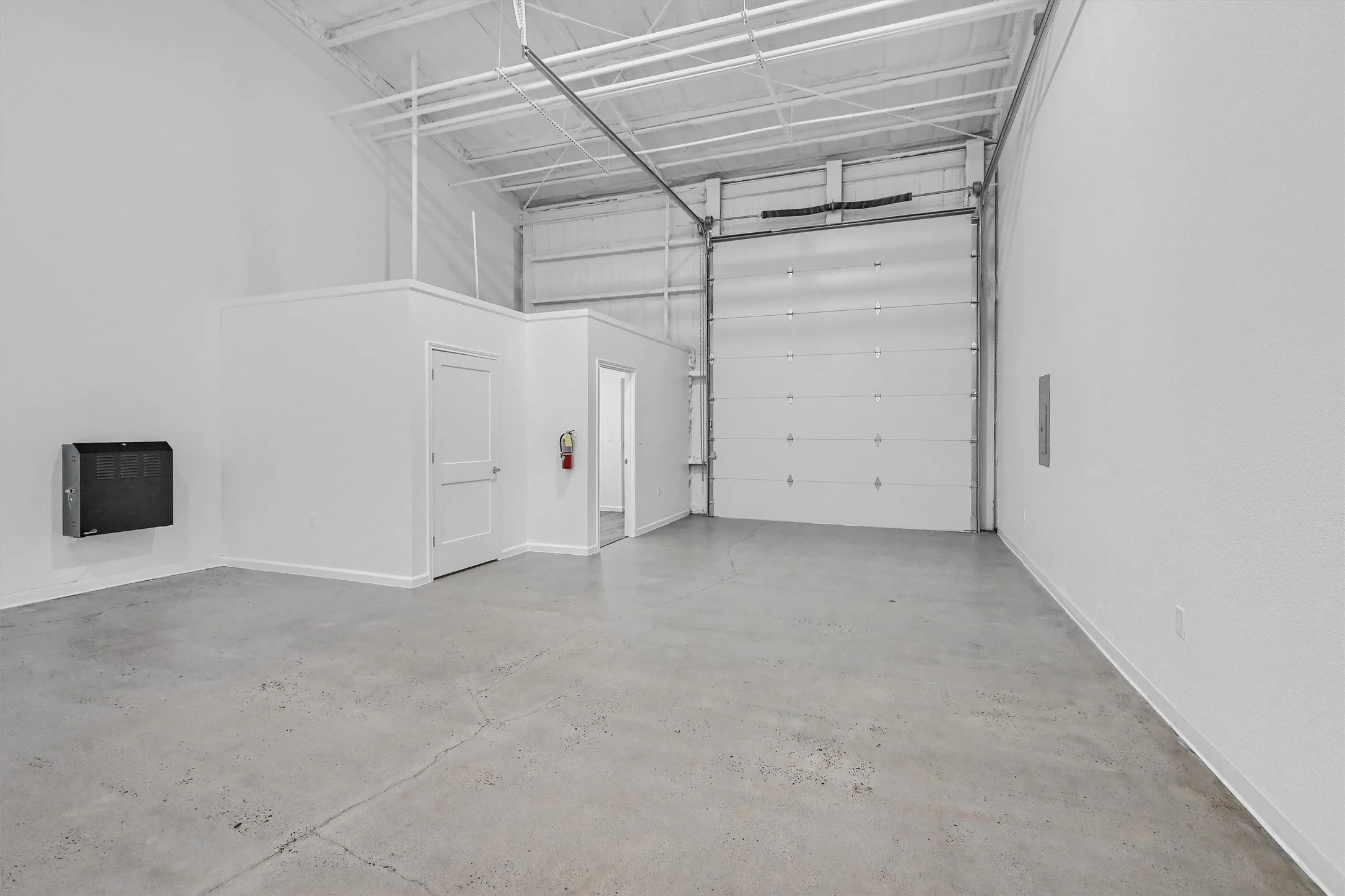 Warehouse For Rent in Grayson County , 2410 N Frisco Road, Sherman, Texas 75090, 0, 0, Garage spaces, 1,500 Sqft, built in 2023, New Construction - Complete, Price $1,500, mls#20380331, Real Estate Agent in Sherman, Homes For Rent in Grayson county, Homes For Rent in Sherman, Realtor in Sherman Texas, Real Estate Brokerage Independent Realty Texas, Luminita Cordes Realtor