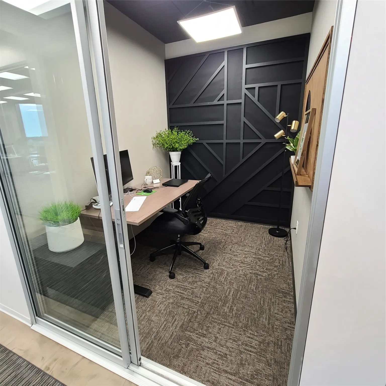 Office For Rent in Montgomery County , 2001 Timberloch Place 500 (Suite 5114), The Woodlands, Texas 77380, 0, 0, Garage spaces, 0 Sqft, built in 1981, Preowned, mls#20423206, Real Estate Agent in The Woodlands, Homes For Rent in Montgomery county, Homes For Rent in The Woodlands, Realtor in The Woodlands Texas, Real Estate Brokerage Independent Realty Texas, Luminita Cordes Realtor