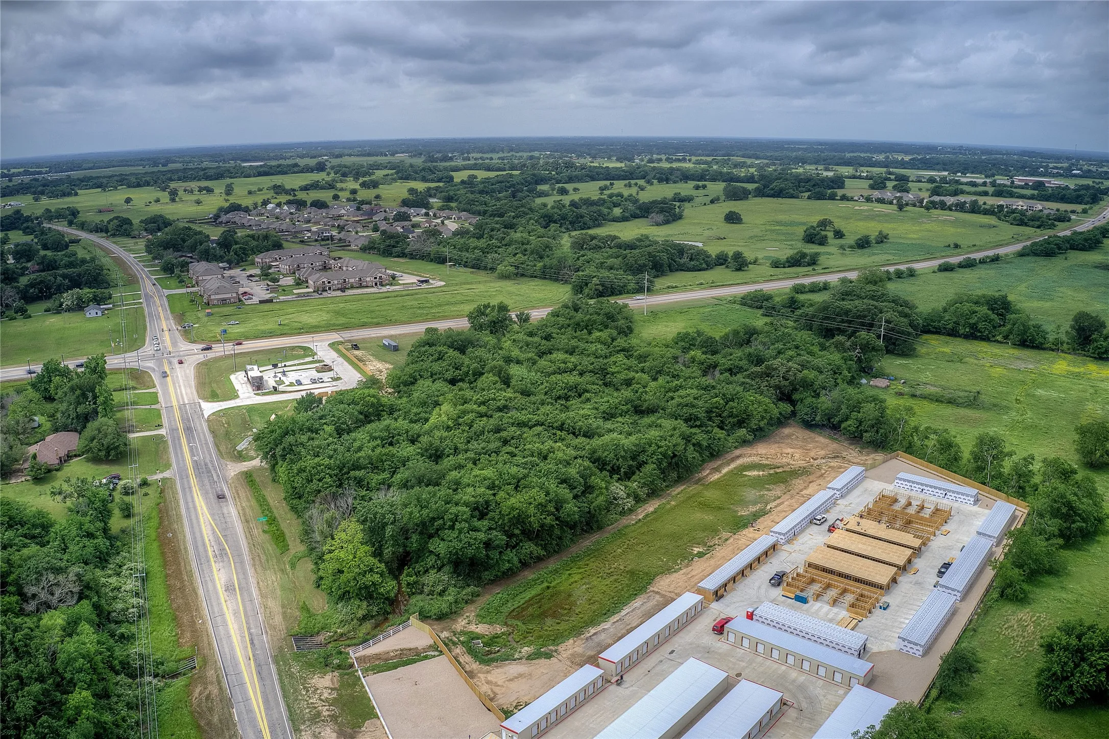 Birds eye view of property