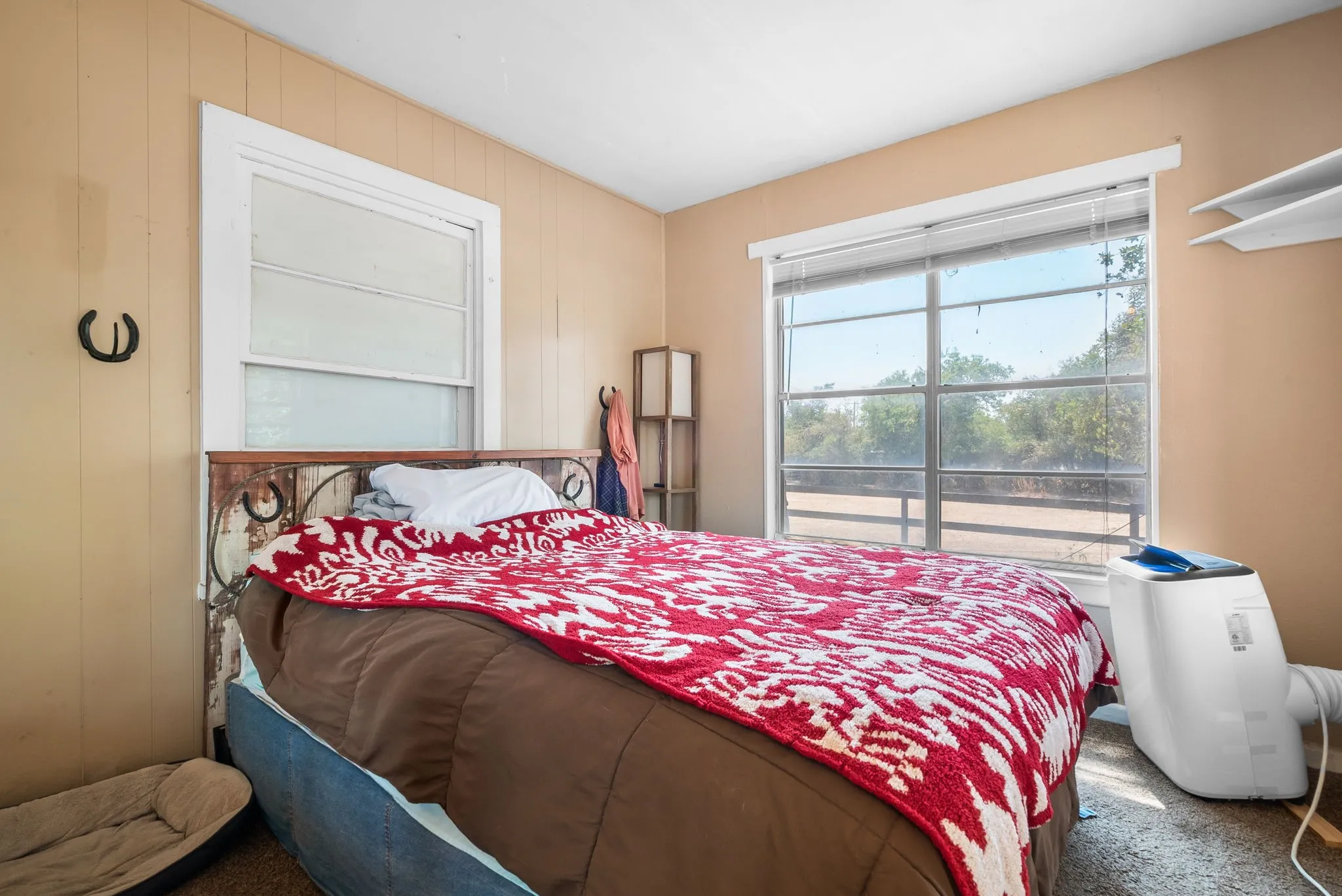 Single Family Residence For Sale in Parker County , 12125 Fm 920, Weatherford, Texas 76088, 2 Bedrooms, 1 Bathroom, Garage spaces, 896 Sqft, built in 1995, Price $285,000, mls#20419878, Real Estate Agent in Weatherford, Homes For Sale in Parker county, Homes For Sale in Weatherford, Realtor in Weatherford Texas, Real Estate Brokerage Independent Realty Texas, Luminita Cordes Realtor
