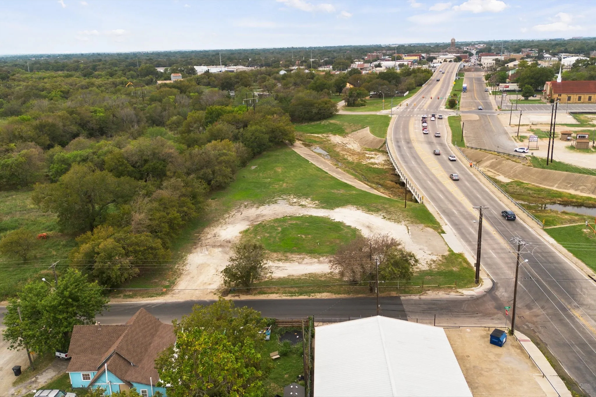 Unimproved Land For Sale in Johnson County , 938 E Henderson Street, Cleburne, Texas 76031, 0, 0, Garage spaces, 0 Sqft, built in 0, mls#20446895, Real Estate Agent in Cleburne, Homes For Sale in Johnson county, Homes For Sale in Cleburne, Realtor in Cleburne Texas, Real Estate Brokerage Independent Realty Texas, Luminita Cordes Realtor