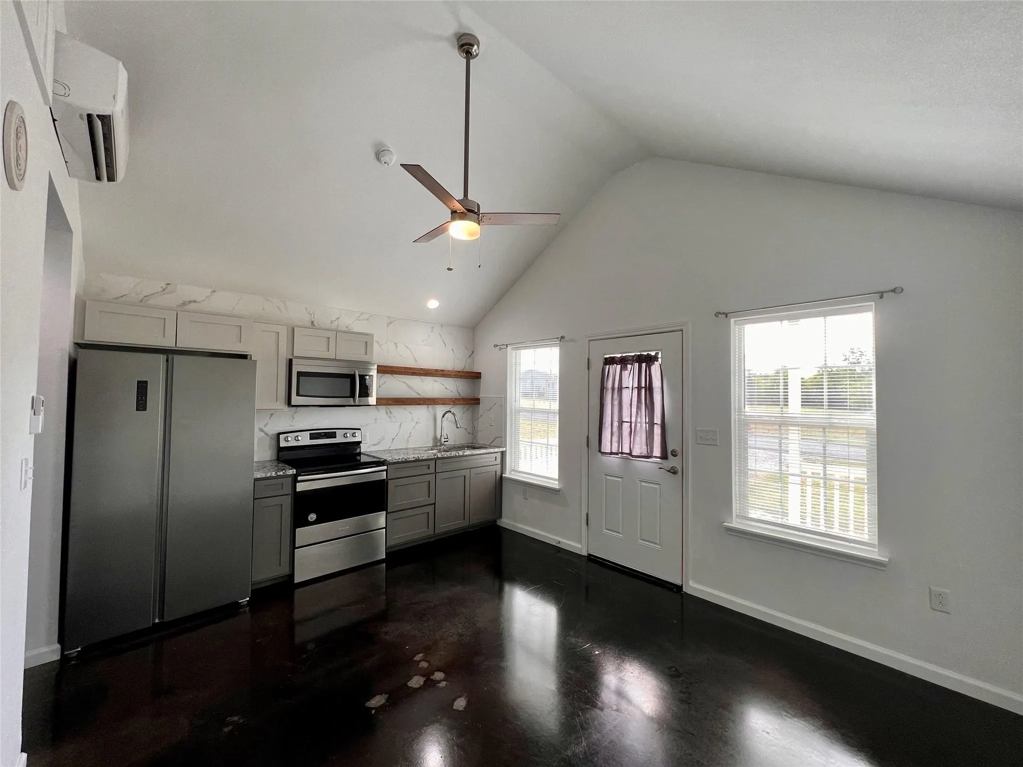 For Sale in Montague County , 509 Ussery Street, Bowie, Texas 76230, 0, 0, Garage spaces, 0 Sqft, built in 2021, Preowned, mls#20467651, Real Estate Agent in Bowie, Homes For Sale in Montague county, Homes For Sale in Bowie, Realtor in Bowie Texas, Real Estate Brokerage Independent Realty Texas, Luminita Cordes Realtor