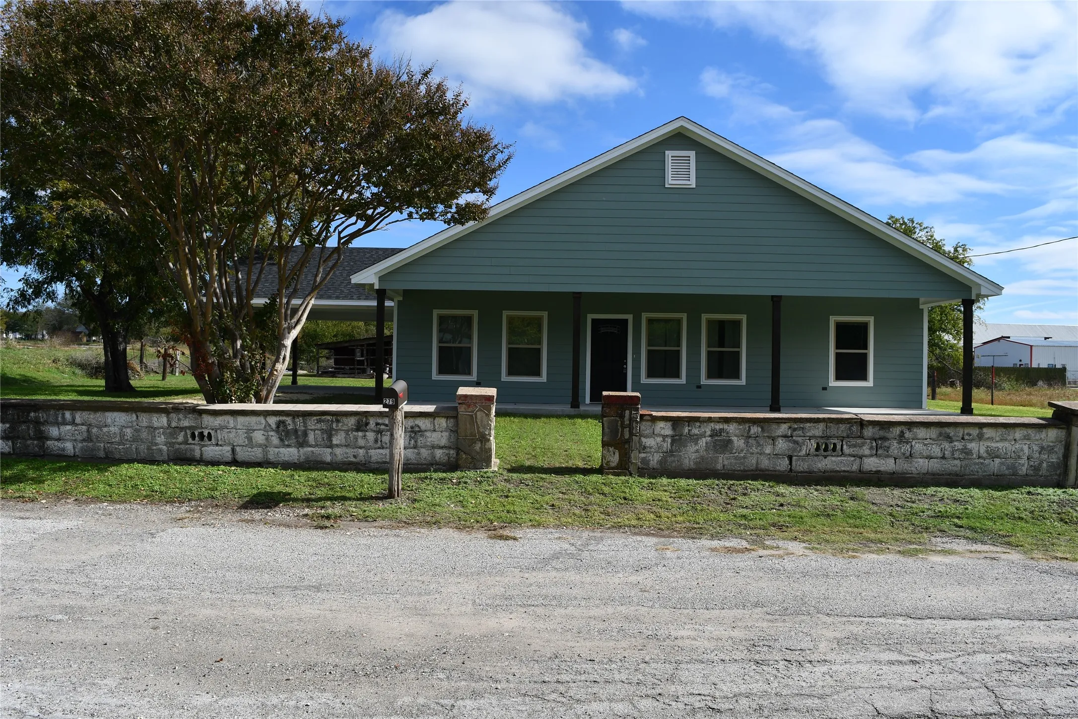 Single Family Residence For Sale in Erath County , 279 S CAMDEN Street, Dublin, Texas 76446, 3 Bedroom, 2 Bathroom, Garage spaces, 1,680 Sqft, built in 2021, mls#20465547, Real Estate Agent in Dublin, Homes For Sale in Erath county, Homes For Sale in Dublin, Realtor in Dublin Texas, Real Estate Brokerage Independent Realty Texas, Luminita Cordes Realtor