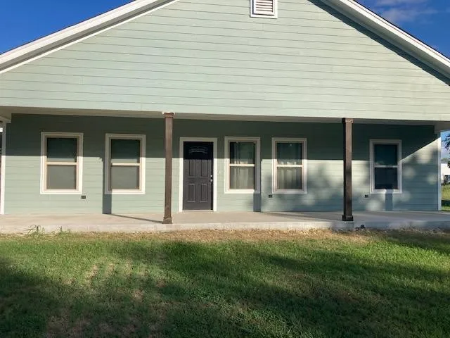 Single Family Residence For Sale in Erath County , 279 S CAMDEN Street, Dublin, Texas 76446, 3 Bedroom, 2 Bathroom, Garage spaces, 1,680 Sqft, built in 2021, mls#20465547, Real Estate Agent in Dublin, Homes For Sale in Erath county, Homes For Sale in Dublin, Realtor in Dublin Texas, Real Estate Brokerage Independent Realty Texas, Luminita Cordes Realtor