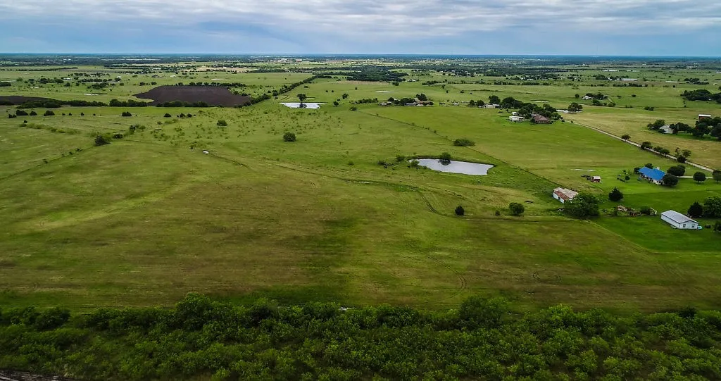 Unimproved Land For Sale in Ellis County , 225 Valek Road, Ennis, Texas 75119, 0, 0, Garage spaces, 0 Sqft, built in 1950, mls#20473233, Real Estate Agent in Ennis, Homes For Sale in Ellis county, Homes For Sale in Ennis, Realtor in Ennis Texas, Real Estate Brokerage Independent Realty Texas, Luminita Cordes Realtor