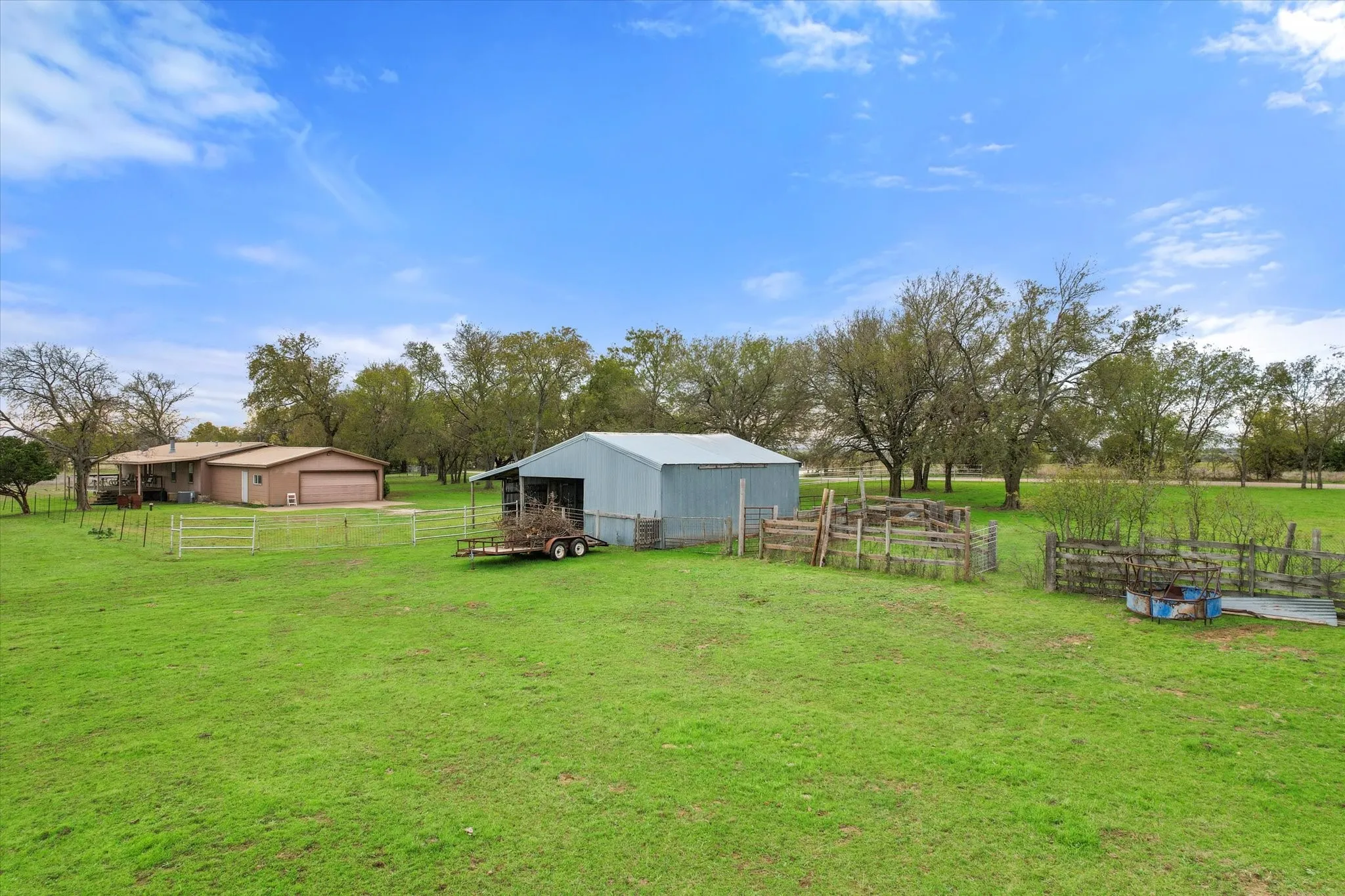 Ranch For Sale in Johnson County , 2301 County Road 1224, Cleburne, Texas 76033, 0, 0, Garage spaces, 0 Sqft, built in 1980, mls#20472621, Real Estate Agent in Cleburne, Homes For Sale in Johnson county, Homes For Sale in Cleburne, Realtor in Cleburne Texas, Real Estate Brokerage Independent Realty Texas, Luminita Cordes Realtor