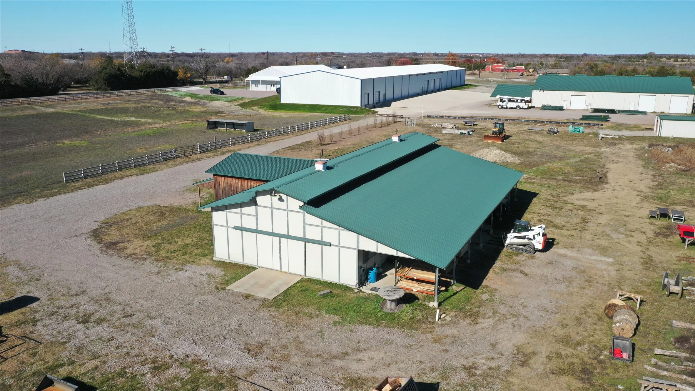 Warehouse For Sale in Grayson County , 1253 N HILL Street N, Van Alstyne, Texas 75495, 0, 0, Garage spaces, 4,008 Sqft, built in 2002, Preowned, mls#20492571, Real Estate Agent in Van Alstyne, Homes For Sale in Grayson county, Homes For Sale in Van Alstyne, Realtor in Van Alstyne Texas, Real Estate Brokerage Independent Realty Texas, Luminita Cordes Realtor