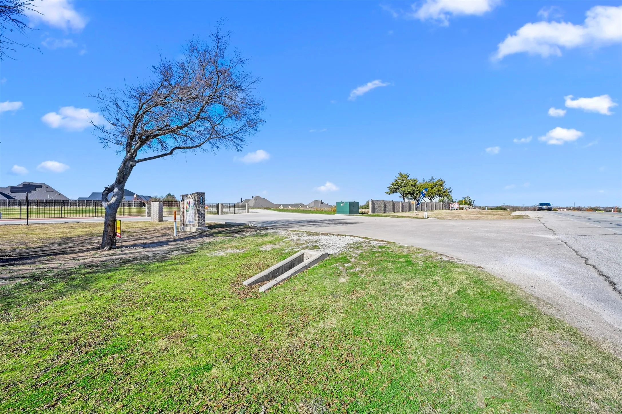 Entrance to 1.28 Acres Vacant Commercial Lot