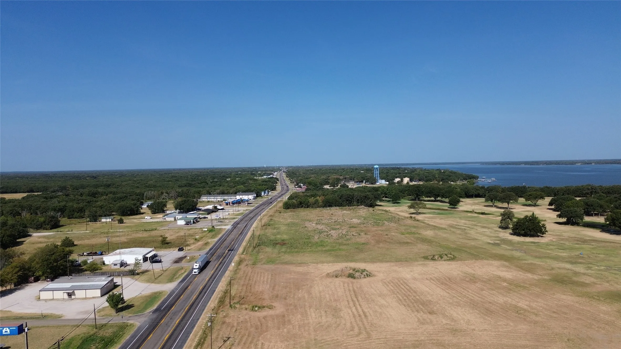 Unimproved Land For Sale in Hunt County , Lot 17 Hwy 276, West Tawakoni, Texas 75474, 0, 0, Garage spaces, 0 Sqft, built in 0, Price $190,000, mls#20495013, Real Estate Agent in West Tawakoni, Homes For Sale in Hunt county, Homes For Sale in West Tawakoni, Realtor in West Tawakoni Texas, Real Estate Brokerage Independent Realty Texas, Luminita Cordes Realtor