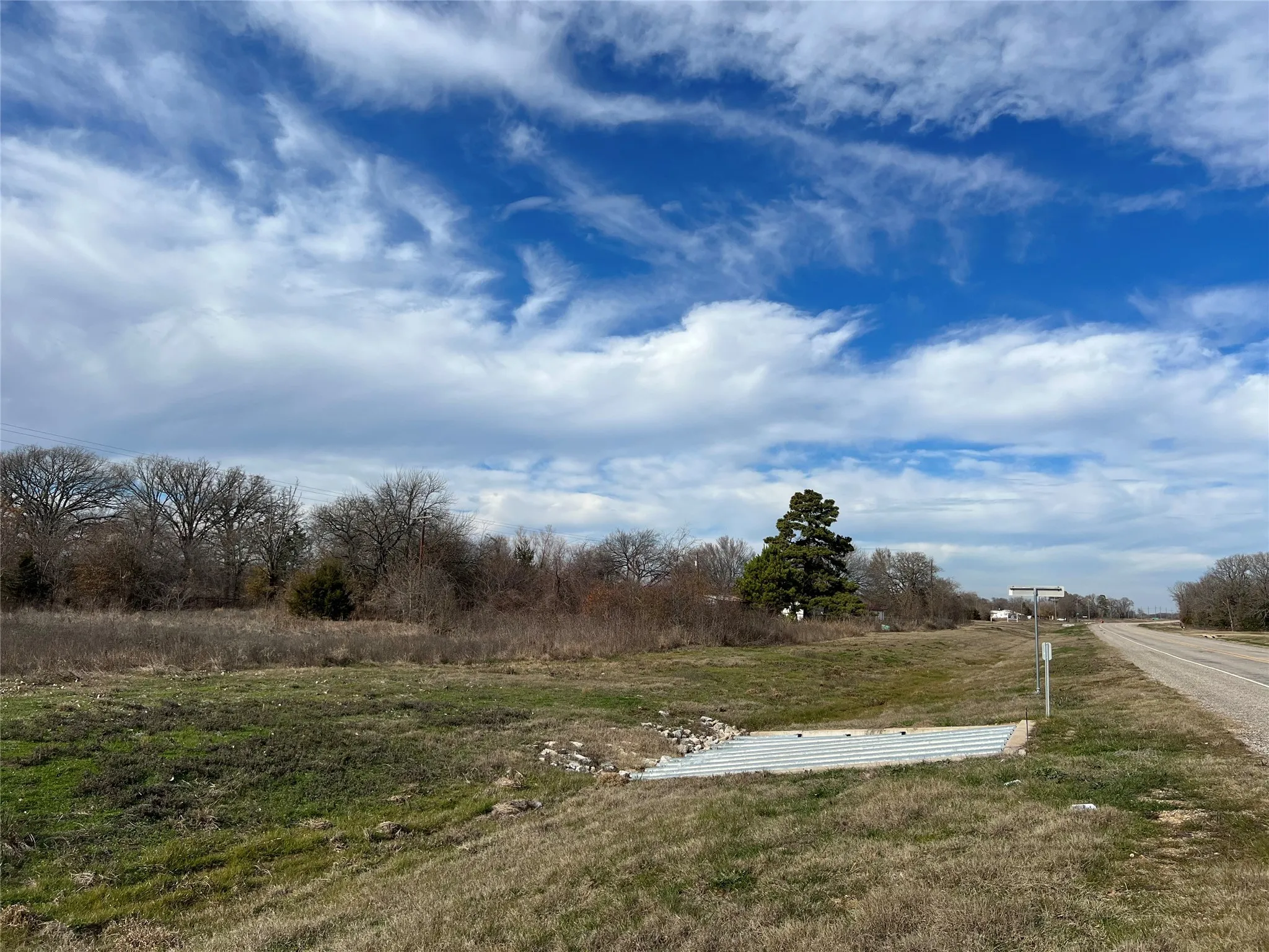 Unimproved Land For Sale in Fannin County , TBD Fm 897, Telephone, Texas 75488, 0, 0, Garage spaces, 0 Sqft, built in 0, Price $60,000, mls#20502548, Real Estate Agent in Telephone, Homes For Sale in Fannin county, Homes For Sale in Telephone, Realtor in Telephone Texas, Real Estate Brokerage Independent Realty Texas, Luminita Cordes Realtor