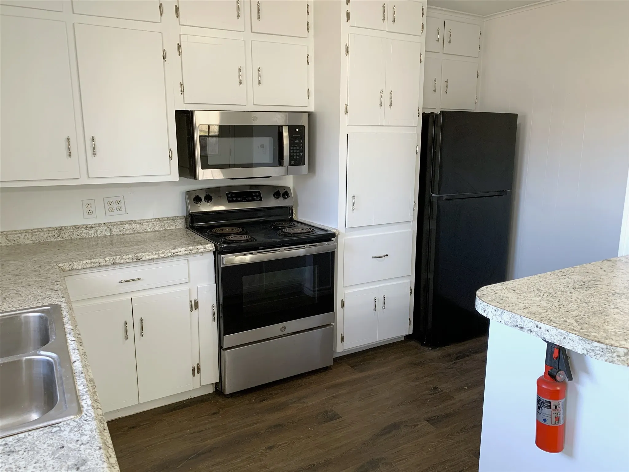 Single Family Residence For Sale in Henderson County , 10142 FM 773, Murchison, Texas 75778, 2 Bedroom, 2 Bathroom, Garage spaces, 1,154 Sqft, built in 0, Price $465,000, mls#20507544, Real Estate Agent in Murchison, Homes For Sale in Henderson county, Homes For Sale in Murchison, Realtor in Murchison Texas, Real Estate Brokerage Independent Realty Texas, Luminita Cordes Realtor