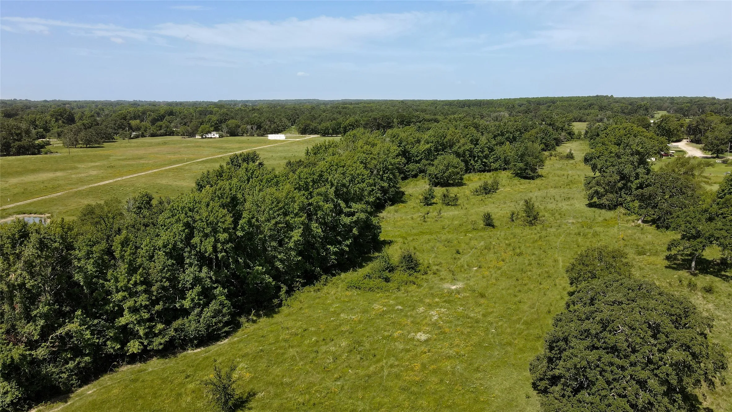 Single Family Residence For Sale in Henderson County , 10142 FM 773, Murchison, Texas 75778, 2 Bedroom, 2 Bathroom, Garage spaces, 1,154 Sqft, built in 0, Price $465,000, mls#20507544, Real Estate Agent in Murchison, Homes For Sale in Henderson county, Homes For Sale in Murchison, Realtor in Murchison Texas, Real Estate Brokerage Independent Realty Texas, Luminita Cordes Realtor