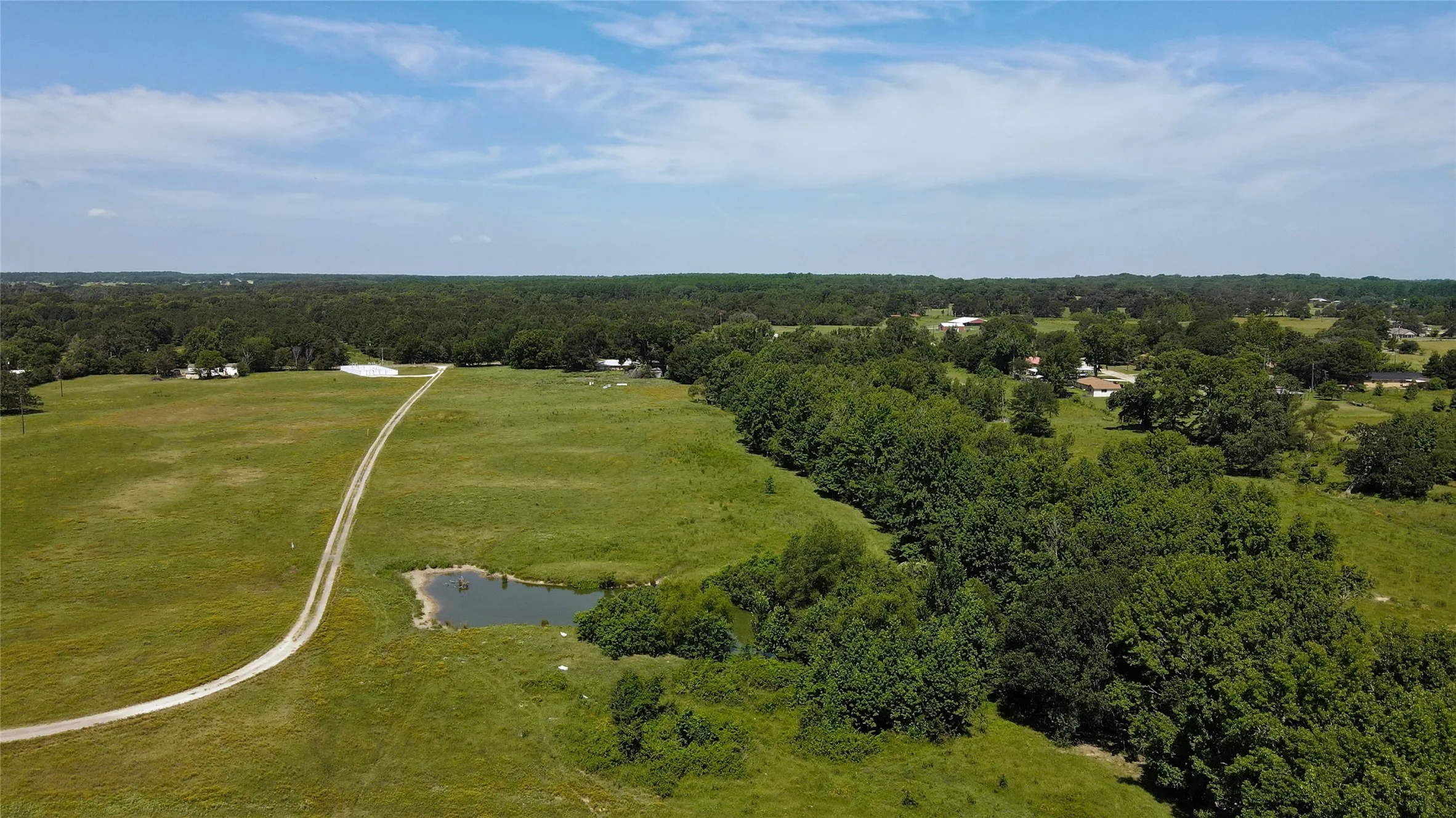 Single Family Residence For Sale in Henderson County , 10142 FM 773, Murchison, Texas 75778, 2 Bedroom, 2 Bathroom, Garage spaces, 1,154 Sqft, built in 0, Price $465,000, mls#20507544, Real Estate Agent in Murchison, Homes For Sale in Henderson county, Homes For Sale in Murchison, Realtor in Murchison Texas, Real Estate Brokerage Independent Realty Texas, Luminita Cordes Realtor