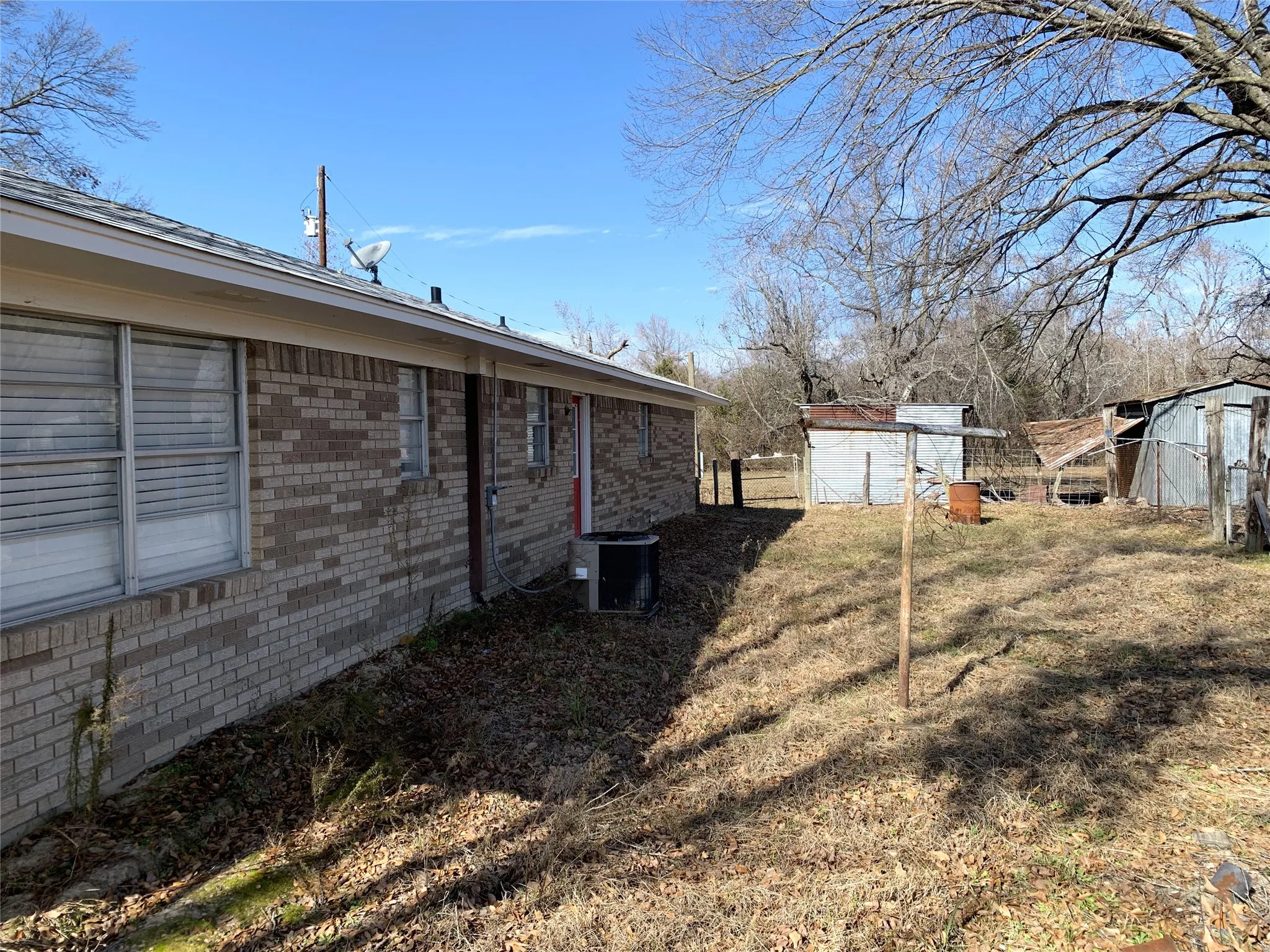 Single Family Residence For Sale in Henderson County , 10142 FM 773, Murchison, Texas 75778, 2 Bedroom, 2 Bathroom, Garage spaces, 1,154 Sqft, built in 0, Price $465,000, mls#20507544, Real Estate Agent in Murchison, Homes For Sale in Henderson county, Homes For Sale in Murchison, Realtor in Murchison Texas, Real Estate Brokerage Independent Realty Texas, Luminita Cordes Realtor