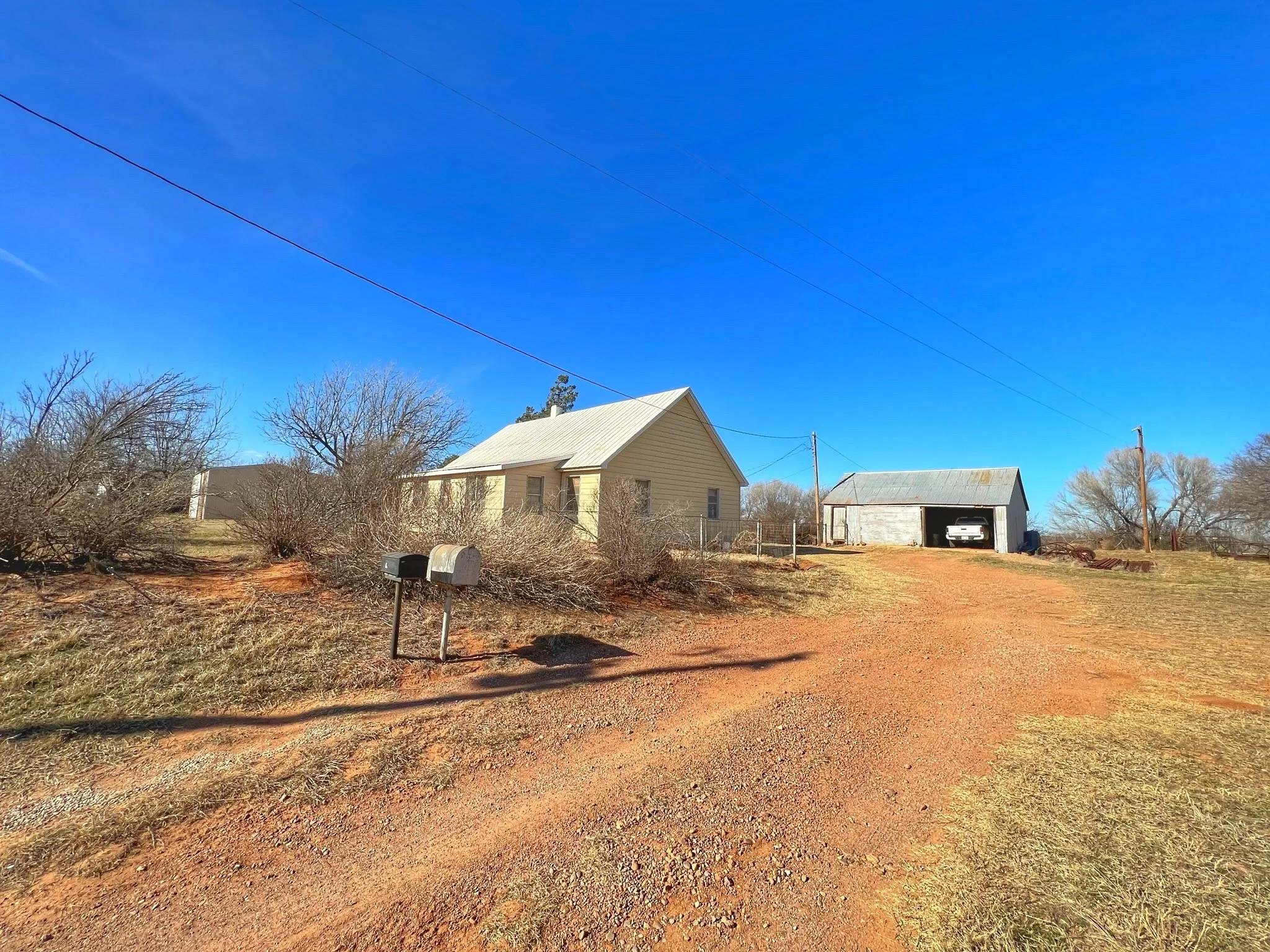 Farm For Sale in Wilbarger County , 10157 N CR 129, Harrold, Texas 76364, 2 Bedrooms, 1 Bathroom, Garage spaces, 0 Sqft, built in 0, Price $5,400,000, mls#20529597, Real Estate Agent in Harrold, Homes For Sale in Wilbarger county, Homes For Sale in Harrold, Realtor in Harrold Texas, Real Estate Brokerage Independent Realty Texas, Luminita Cordes Realtor