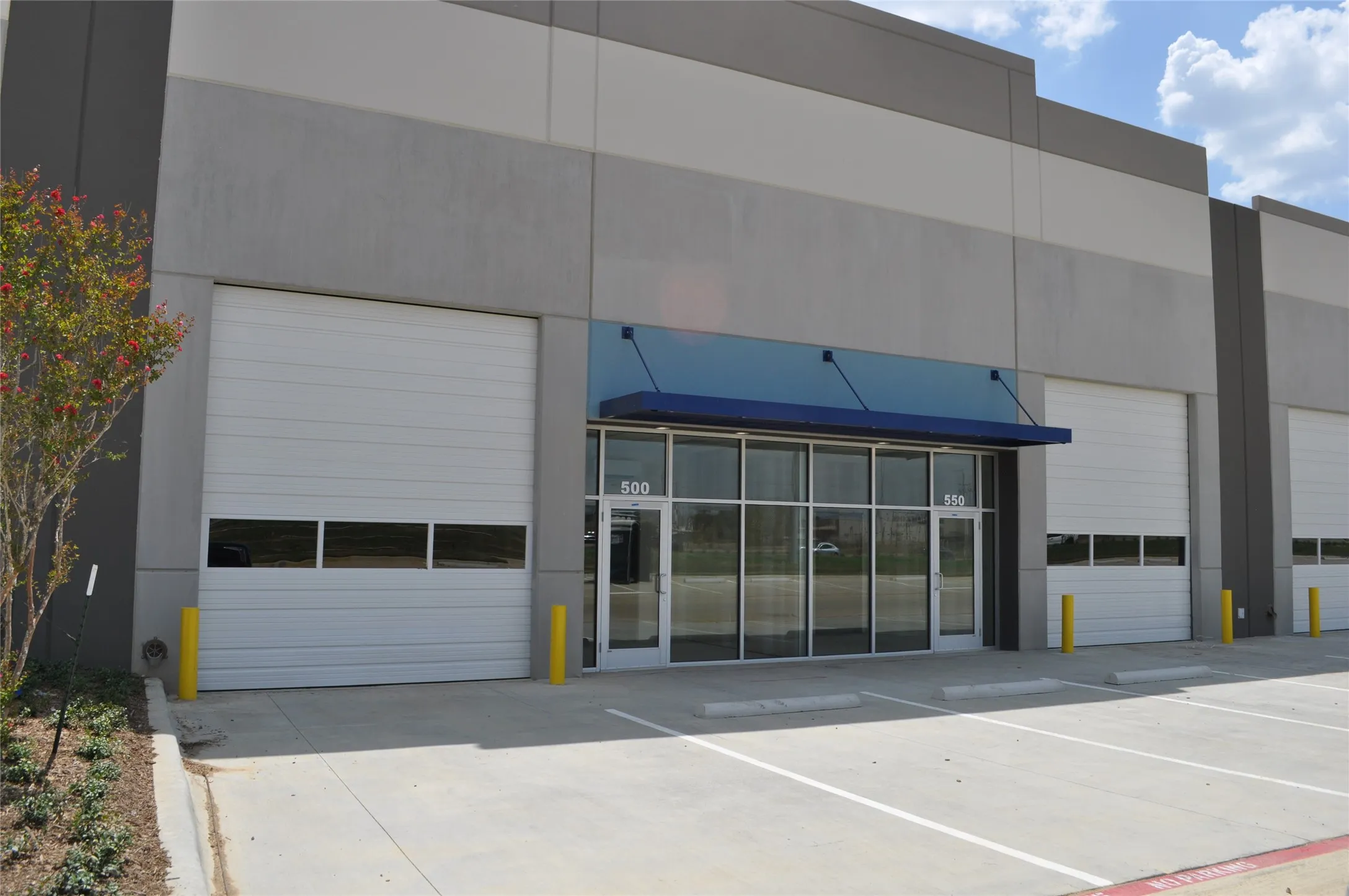 Warehouse For Rent in Denton County , 550 W Round Grove Road, Lewisville, Texas 75067, 0, 0, Garage spaces, 0 Sqft, built in 2023, New Construction - Incomplete, mls#20545244, Real Estate Agent in Lewisville, Homes For Rent in Denton county, Homes For Rent in Lewisville, Realtor in Lewisville Texas, Real Estate Brokerage Independent Realty Texas, Luminita Cordes Realtor