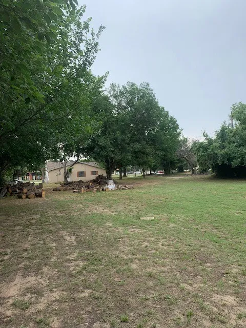 Unimproved Land For Sale in Tarrant County , 833 Boyd Road, Azle, Texas 76020, 0, 0, Garage spaces, 0 Sqft, built in 1958, mls#20546225, Real Estate Agent in Azle, Homes For Sale in Tarrant county, Homes For Sale in Azle, Realtor in Azle Texas, Real Estate Brokerage Independent Realty Texas, Luminita Cordes Realtor