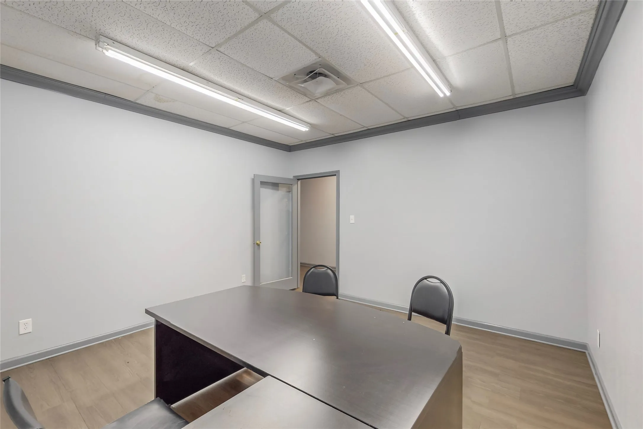 Office For Rent in Tarrant County , 8120 White Settlement Road 1-30, White Settlement, Texas 76108, 0, 0, Garage spaces, 0 Sqft, built in 1975, New Construction - Complete, mls#20550833, Real Estate Agent in White Settlement, Homes For Rent in Tarrant county, Homes For Rent in White Settlement, Realtor in White Settlement Texas, Real Estate Brokerage Independent Realty Texas, Luminita Cordes Realtor