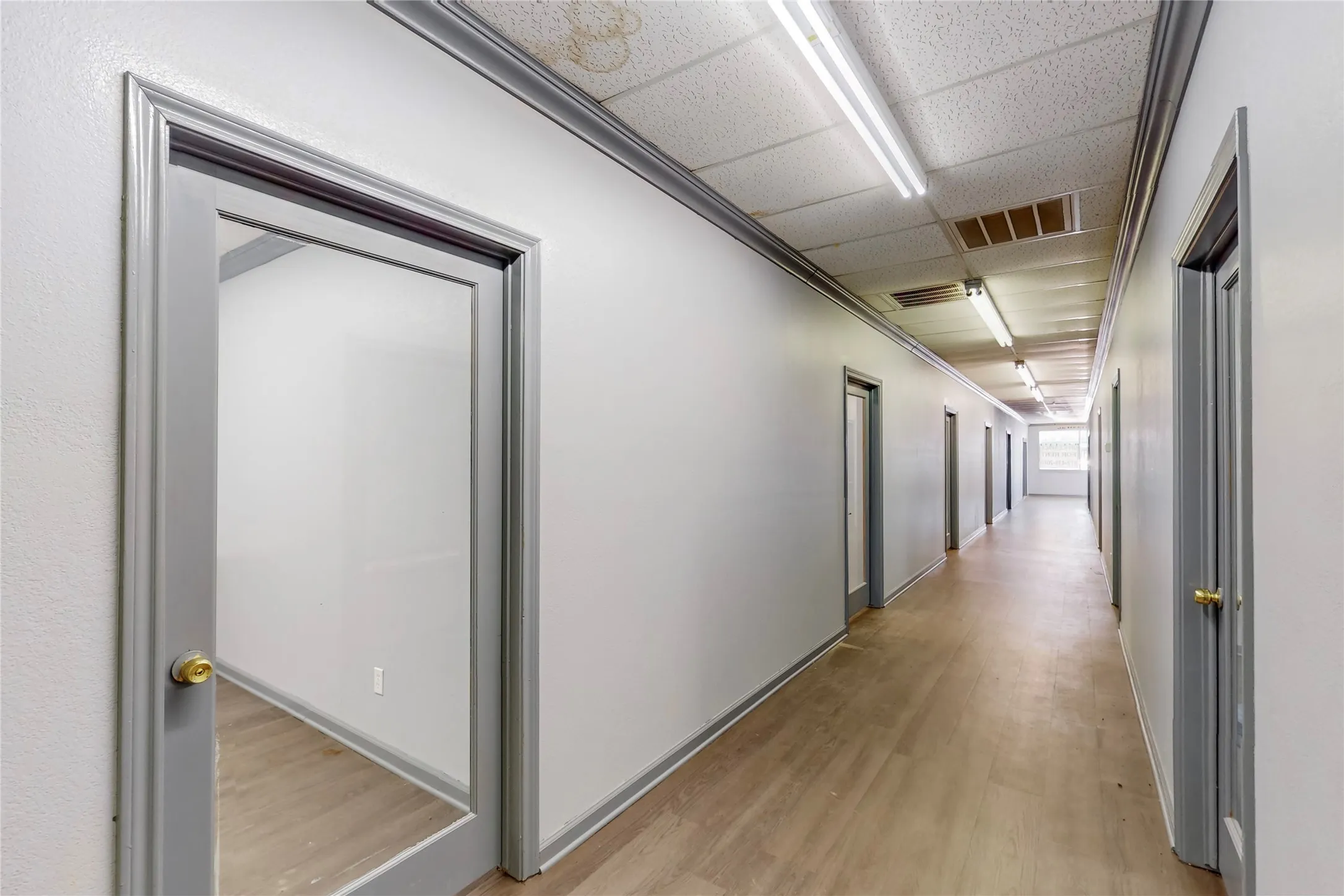 Office For Rent in Tarrant County , 8120 White Settlement Road 1-30, White Settlement, Texas 76108, 0, 0, Garage spaces, 0 Sqft, built in 1975, New Construction - Complete, mls#20550833, Real Estate Agent in White Settlement, Homes For Rent in Tarrant county, Homes For Rent in White Settlement, Realtor in White Settlement Texas, Real Estate Brokerage Independent Realty Texas, Luminita Cordes Realtor