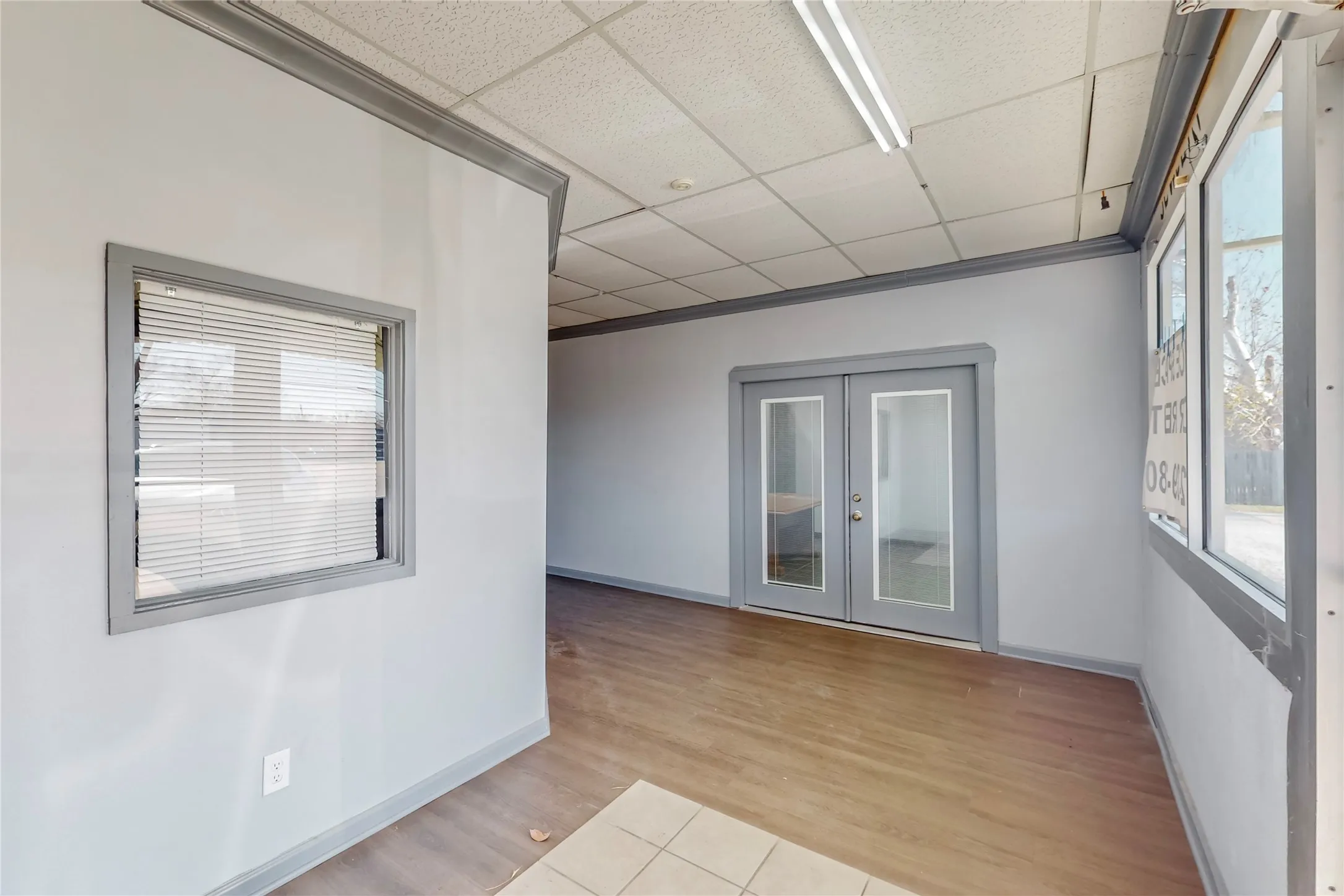Office For Rent in Tarrant County , 8120 White Settlement Road 1-30, White Settlement, Texas 76108, 0, 0, Garage spaces, 0 Sqft, built in 1975, New Construction - Complete, mls#20550833, Real Estate Agent in White Settlement, Homes For Rent in Tarrant county, Homes For Rent in White Settlement, Realtor in White Settlement Texas, Real Estate Brokerage Independent Realty Texas, Luminita Cordes Realtor