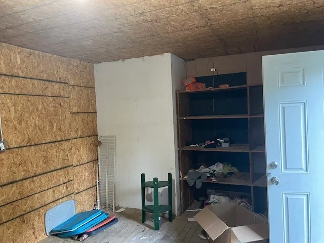Warehouse For Rent in Cooke County , 517 E Broadway Street A, Gainesville, Texas 76240, 0, 0, Garage spaces, 0 Sqft, built in 1970, Preowned, Price $240, mls#20550841, Real Estate Agent in Gainesville, Homes For Rent in Cooke county, Homes For Rent in Gainesville, Realtor in Gainesville Texas, Real Estate Brokerage Independent Realty Texas, Luminita Cordes Realtor