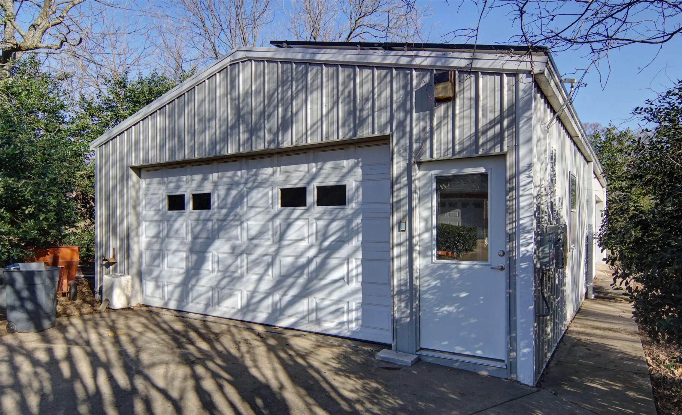 Single Family Residence For Sale in Wood County , 497 Private Road 5975, Yantis, Texas 75497, 4 Bedroom, 5 Bathroom, 4 Garage spaces, 3,814 Sqft, built in 1995, Preowned, mls#20525637, Real Estate Agent in Yantis, Homes For Sale in Wood county, Homes For Sale in Yantis, Realtor in Yantis Texas, Real Estate Brokerage Independent Realty Texas, Luminita Cordes Realtor