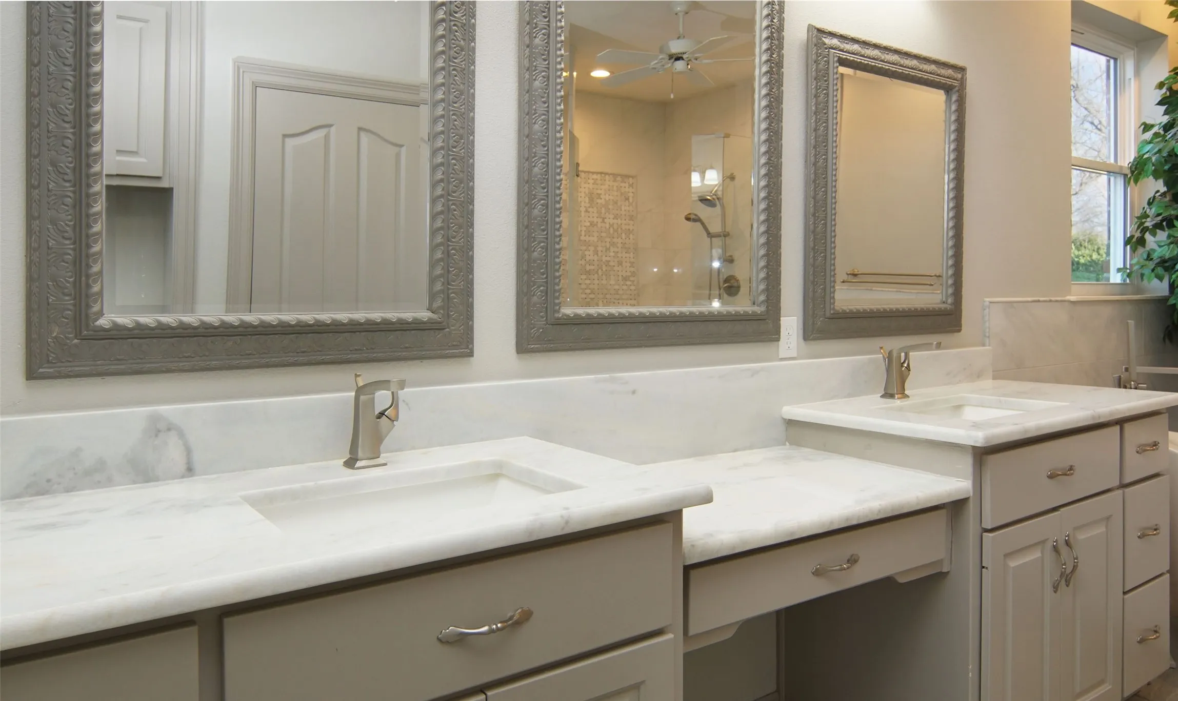 Single Family Residence For Sale in Wood County , 497 Private Road 5975, Yantis, Texas 75497, 4 Bedroom, 5 Bathroom, 4 Garage spaces, 3,814 Sqft, built in 1995, Preowned, mls#20525637, Real Estate Agent in Yantis, Homes For Sale in Wood county, Homes For Sale in Yantis, Realtor in Yantis Texas, Real Estate Brokerage Independent Realty Texas, Luminita Cordes Realtor