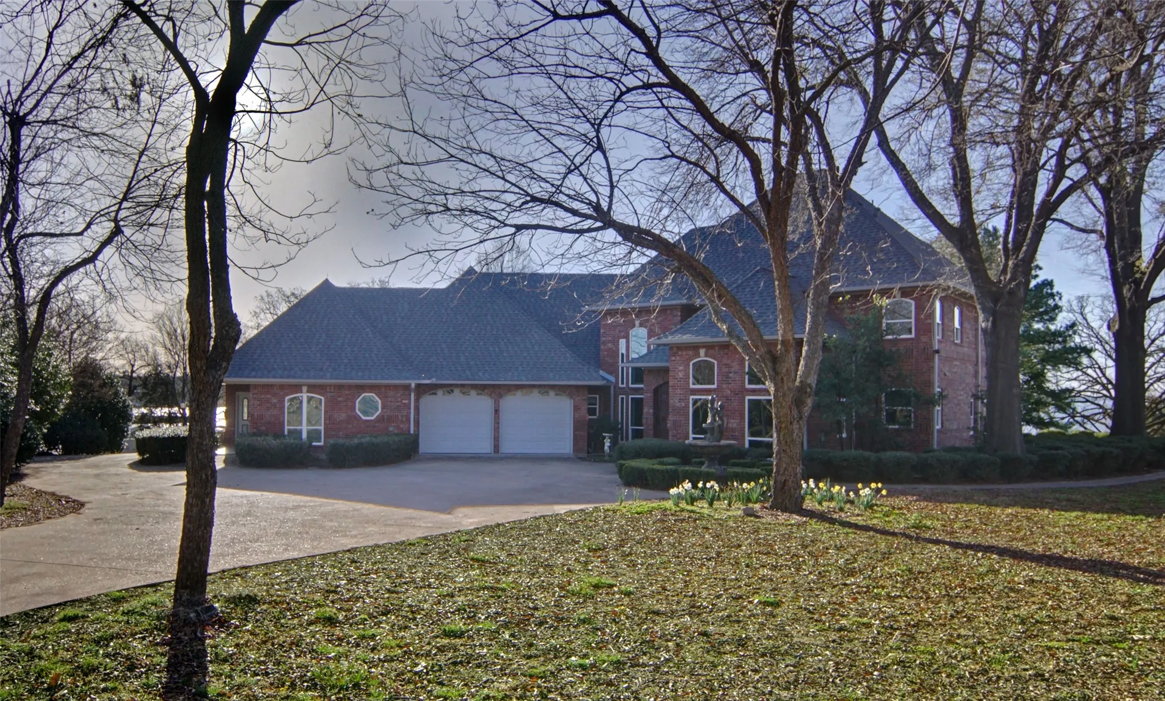 Single Family Residence For Sale in Wood County , 497 Private Road 5975, Yantis, Texas 75497, 4 Bedroom, 5 Bathroom, 4 Garage spaces, 3,814 Sqft, built in 1995, Preowned, mls#20525637, Real Estate Agent in Yantis, Homes For Sale in Wood county, Homes For Sale in Yantis, Realtor in Yantis Texas, Real Estate Brokerage Independent Realty Texas, Luminita Cordes Realtor