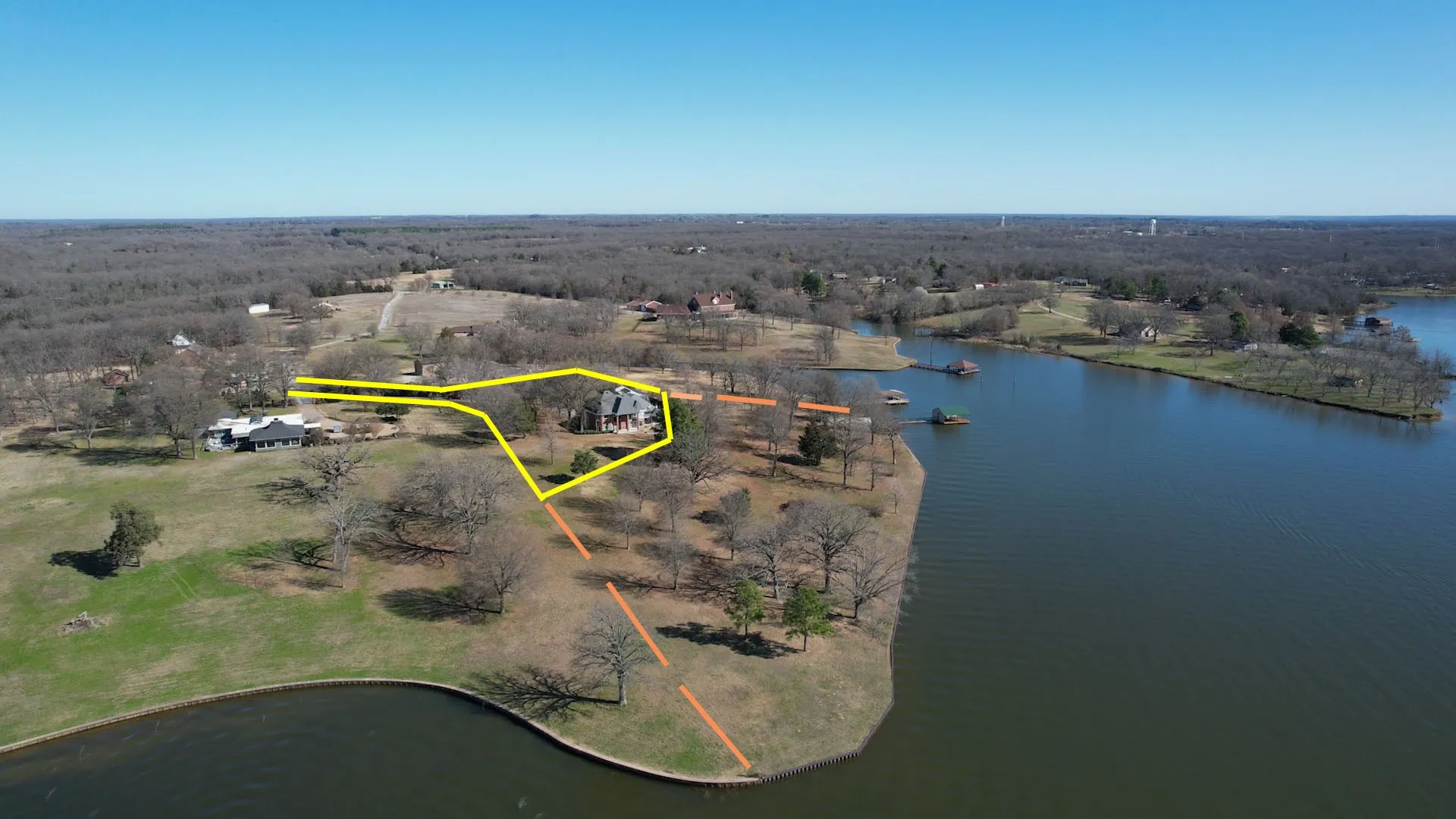 Single Family Residence For Sale in Wood County , 497 Private Road 5975, Yantis, Texas 75497, 4 Bedroom, 5 Bathroom, 4 Garage spaces, 3,814 Sqft, built in 1995, Preowned, mls#20525637, Real Estate Agent in Yantis, Homes For Sale in Wood county, Homes For Sale in Yantis, Realtor in Yantis Texas, Real Estate Brokerage Independent Realty Texas, Luminita Cordes Realtor