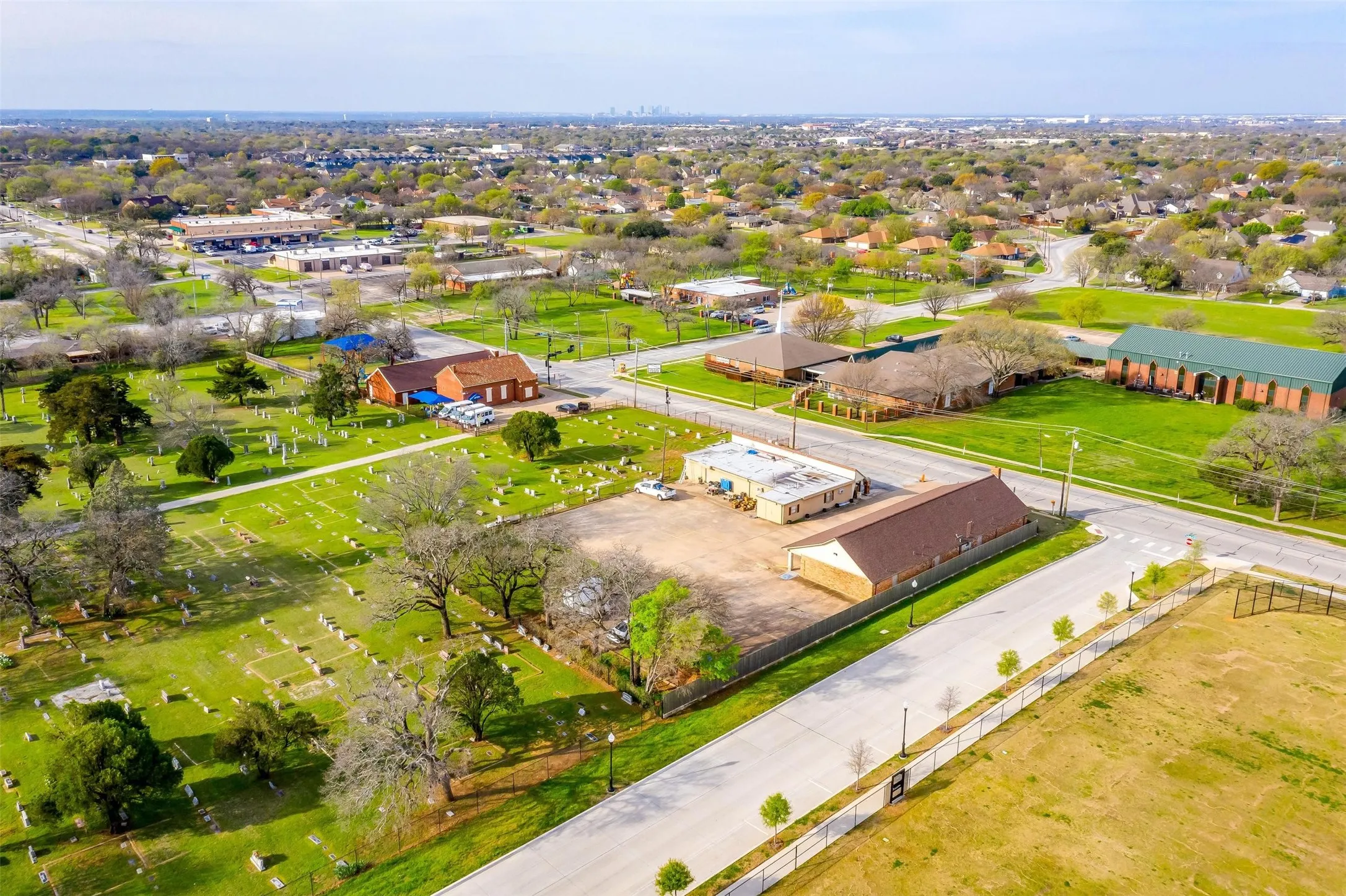 Retail For Sale in Tarrant County , 6716 Smithfield Road, North Richland Hills, Texas 76182, 0, 0, Garage spaces, 0 Sqft, built in 1984, Preowned, mls#20552487, Real Estate Agent in North Richland Hills, Homes For Sale in Tarrant county, Homes For Sale in North Richland Hills, Realtor in North Richland Hills Texas, Real Estate Brokerage Independent Realty Texas, Luminita Cordes Realtor