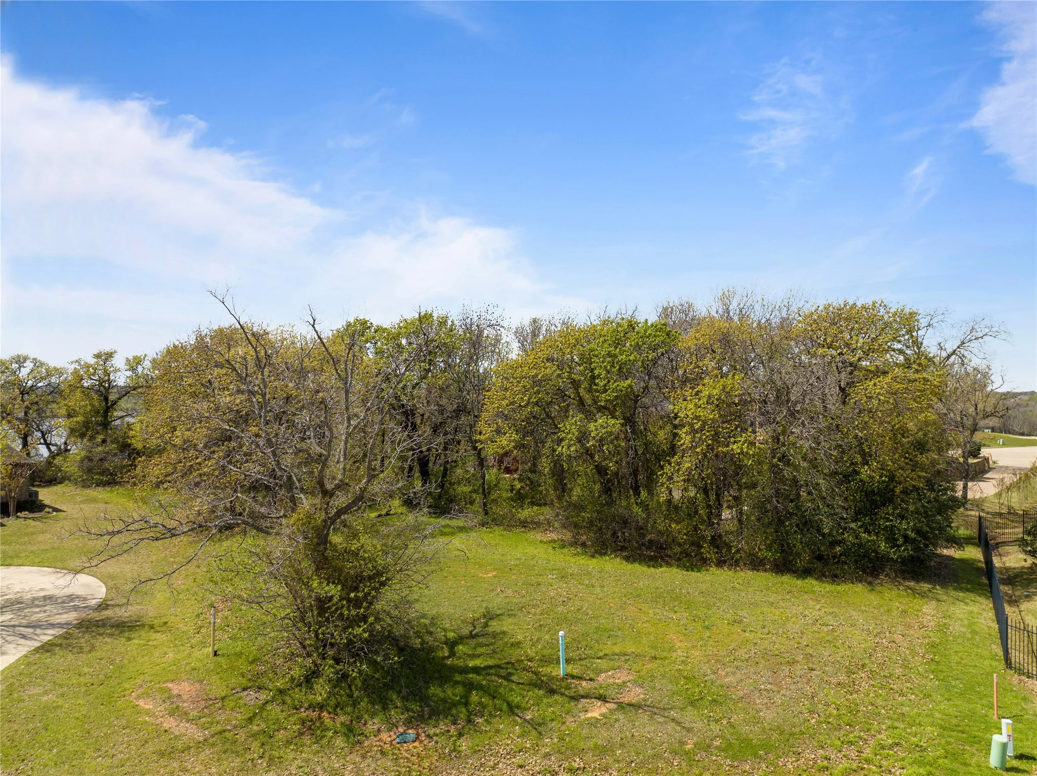 Unimproved Land For Sale in Denton County , 3805 Lake Cove Court, Corinth, Texas 76210, 0, 0, Garage spaces, 0 Sqft, built in 0, mls#20565167, Real Estate Agent in Corinth, Homes For Sale in Denton county, Homes For Sale in Corinth, Realtor in Corinth Texas, Real Estate Brokerage Independent Realty Texas, Luminita Cordes Realtor