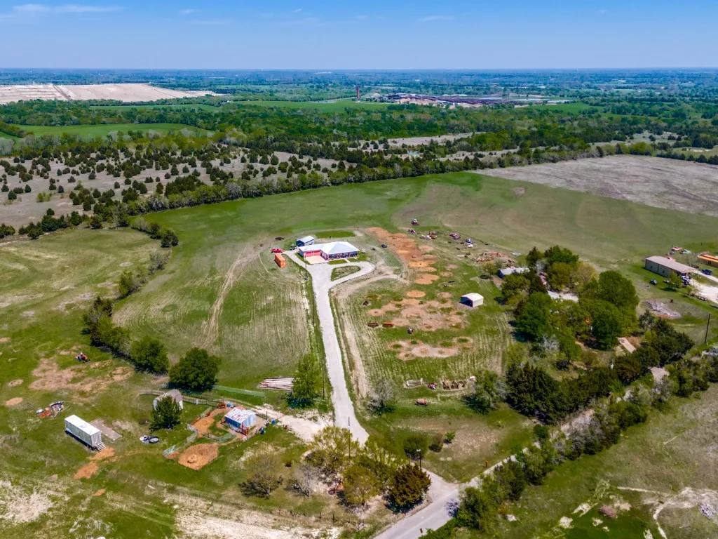 Birds eye view of 5053 County Road 413