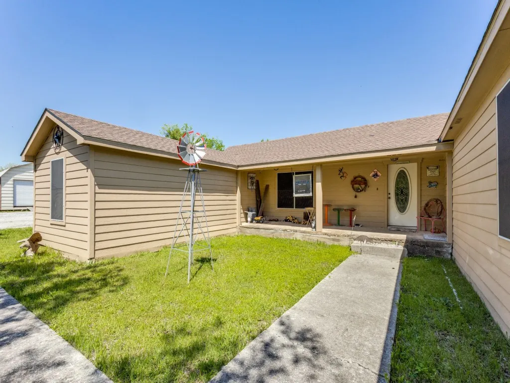 Ranch-style home
