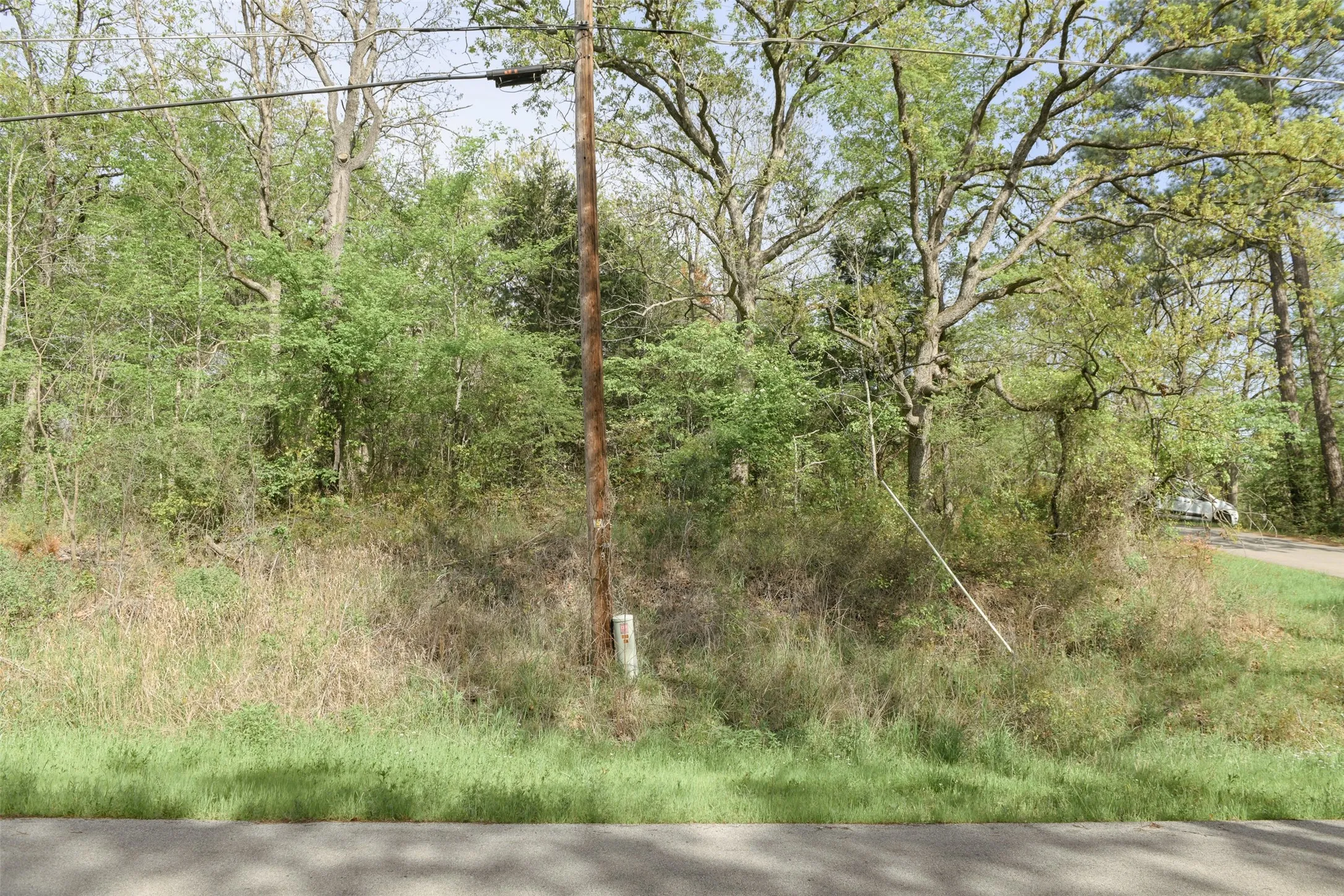 Unimproved Land For Sale in Henderson County , 1366 Utopia Road, Tool, Texas 75143, 0, 0, Garage spaces, 0 Sqft, built in 0, mls#20569977, Real Estate Agent in Tool, Homes For Sale in Henderson county, Homes For Sale in Tool, Realtor in Tool Texas, Real Estate Brokerage Independent Realty Texas, Luminita Cordes Realtor