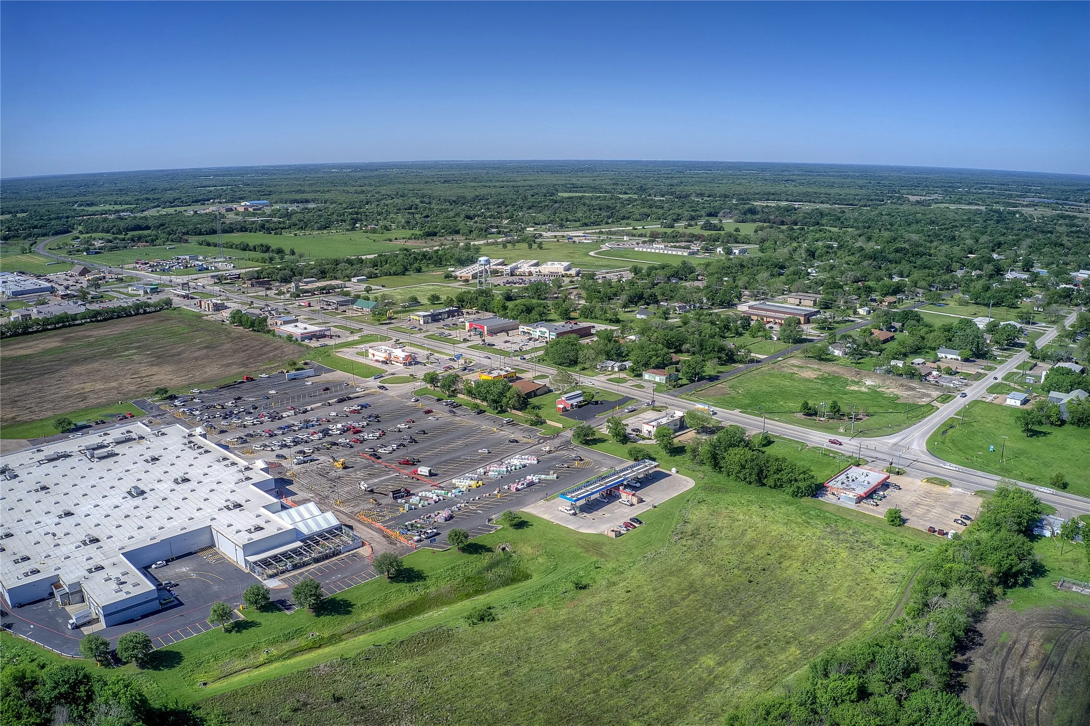 Unimproved Land For Sale in Hunt County , 8782 State Highway 34 S, Quinlan, Texas 75474, 0, 0, Garage spaces, 0 Sqft, built in 1970, Preowned, mls#20581006, Real Estate Agent in Quinlan, Homes For Sale in Hunt county, Homes For Sale in Quinlan, Realtor in Quinlan Texas, Real Estate Brokerage Independent Realty Texas, Luminita Cordes Realtor