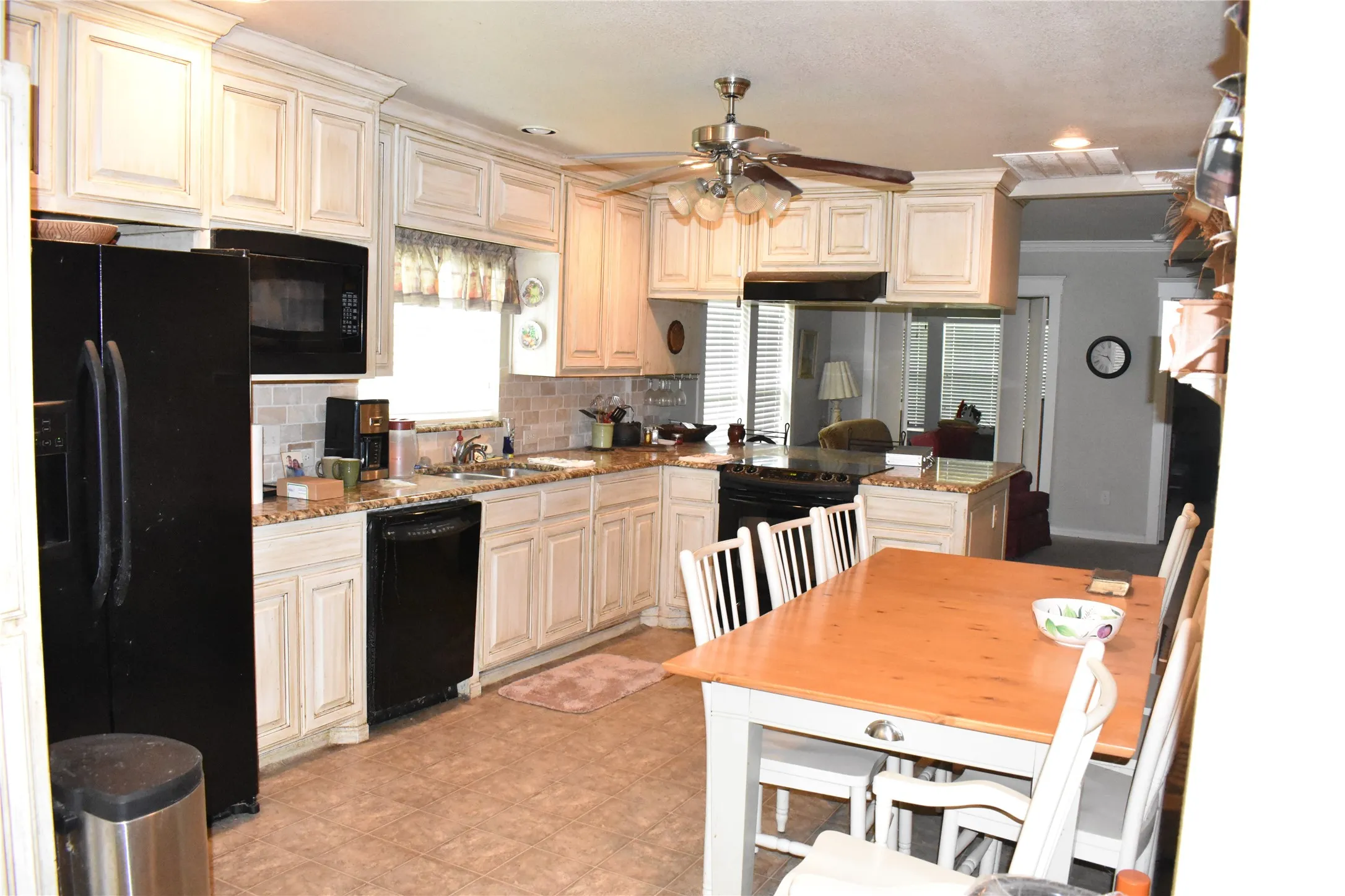 Improved Land For Sale in Denton County , 3094 Fm 428 W, Aubrey, Texas 76227, 0, 0, Garage spaces, 0 Sqft, built in 1972, Price $1,500,000, mls#20582598, Real Estate Agent in Aubrey, Homes For Sale in Denton county, Homes For Sale in Aubrey, Realtor in Aubrey Texas, Real Estate Brokerage Independent Realty Texas, Luminita Cordes Realtor