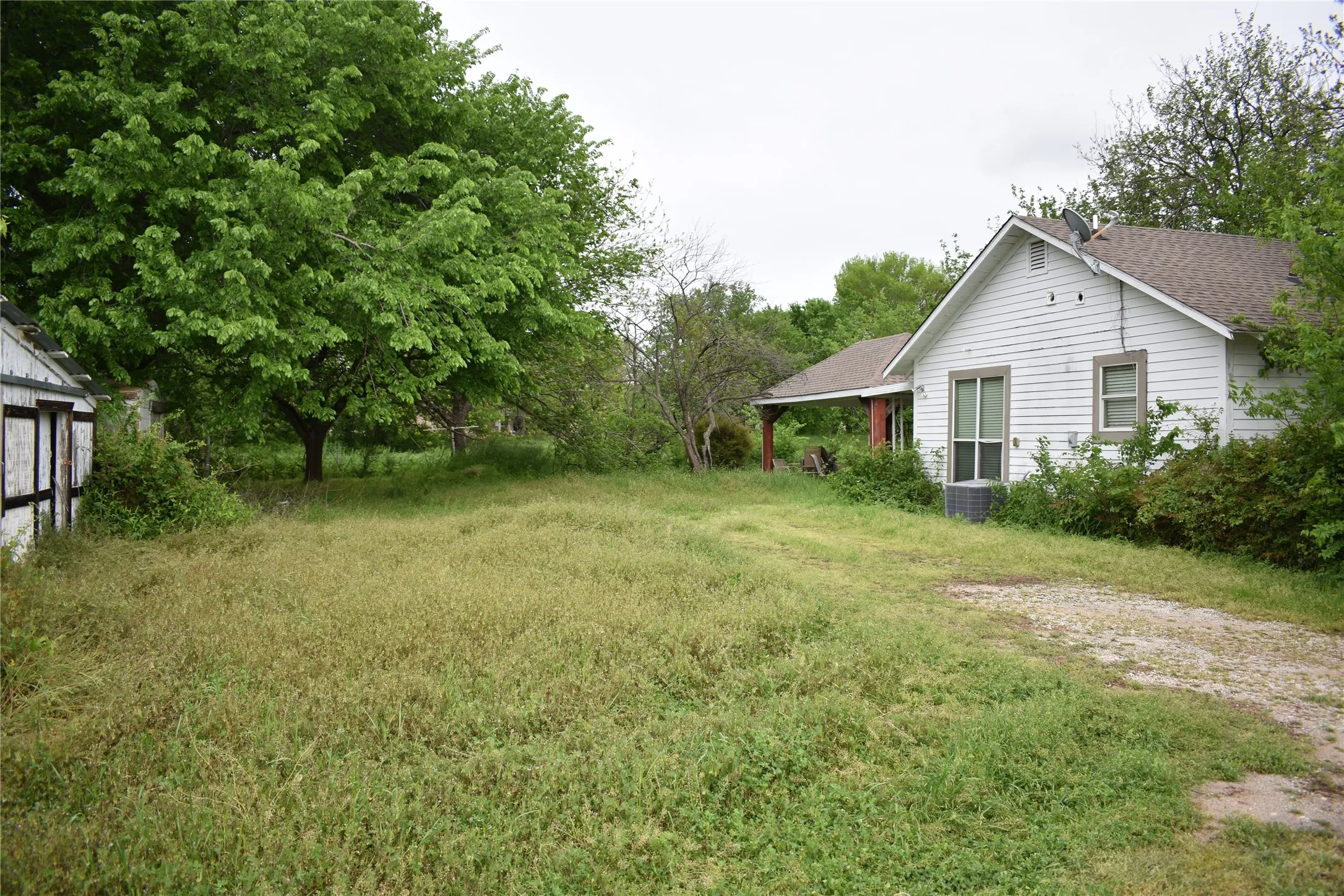 Improved Land For Sale in Denton County , 3094 Fm 428 W, Aubrey, Texas 76227, 0, 0, Garage spaces, 0 Sqft, built in 1972, Price $1,500,000, mls#20582598, Real Estate Agent in Aubrey, Homes For Sale in Denton county, Homes For Sale in Aubrey, Realtor in Aubrey Texas, Real Estate Brokerage Independent Realty Texas, Luminita Cordes Realtor