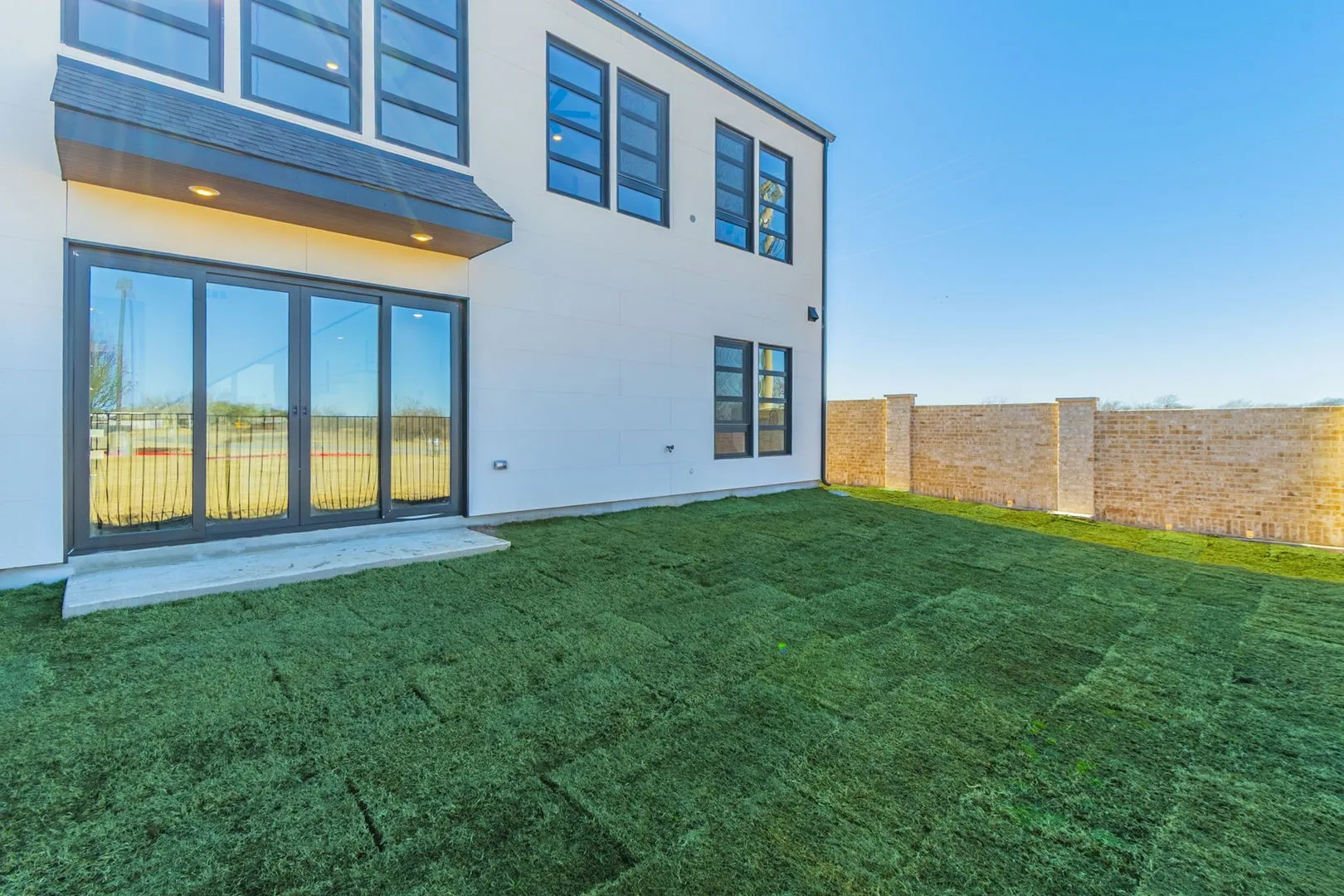 23-web-or-mls-1434 mars23