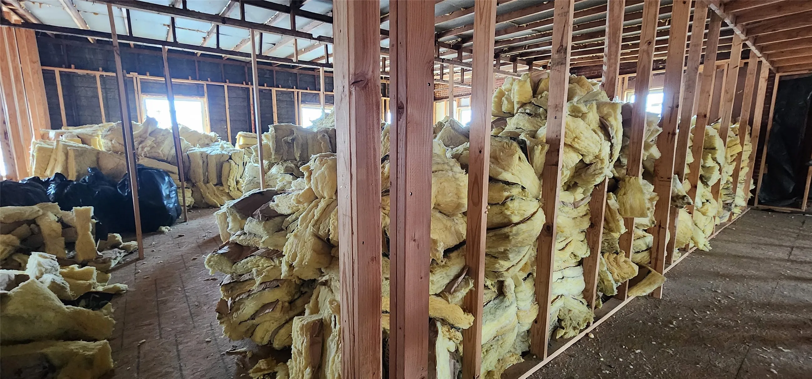 Office For Sale in Limestone County , 304 E Commerce Street, Mexia, Texas 76667, 0, 0, Garage spaces, 0 Sqft, built in 1954, Preowned, mls#20591165, Real Estate Agent in Mexia, Homes For Sale in Limestone county, Homes For Sale in Mexia, Realtor in Mexia Texas, Real Estate Brokerage Independent Realty Texas, Luminita Cordes Realtor